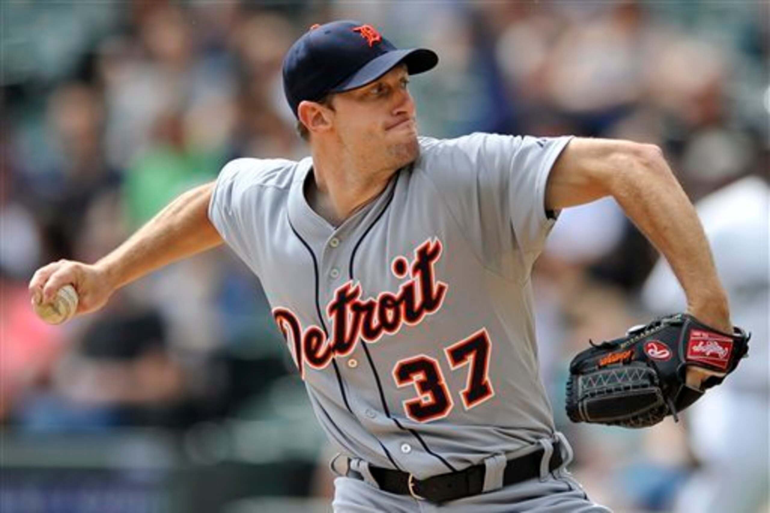 Winner of the 2013 AL Cy Young Award, Max Scherzer is sure to rein in a contract worth $100 million-plus as a free agent.