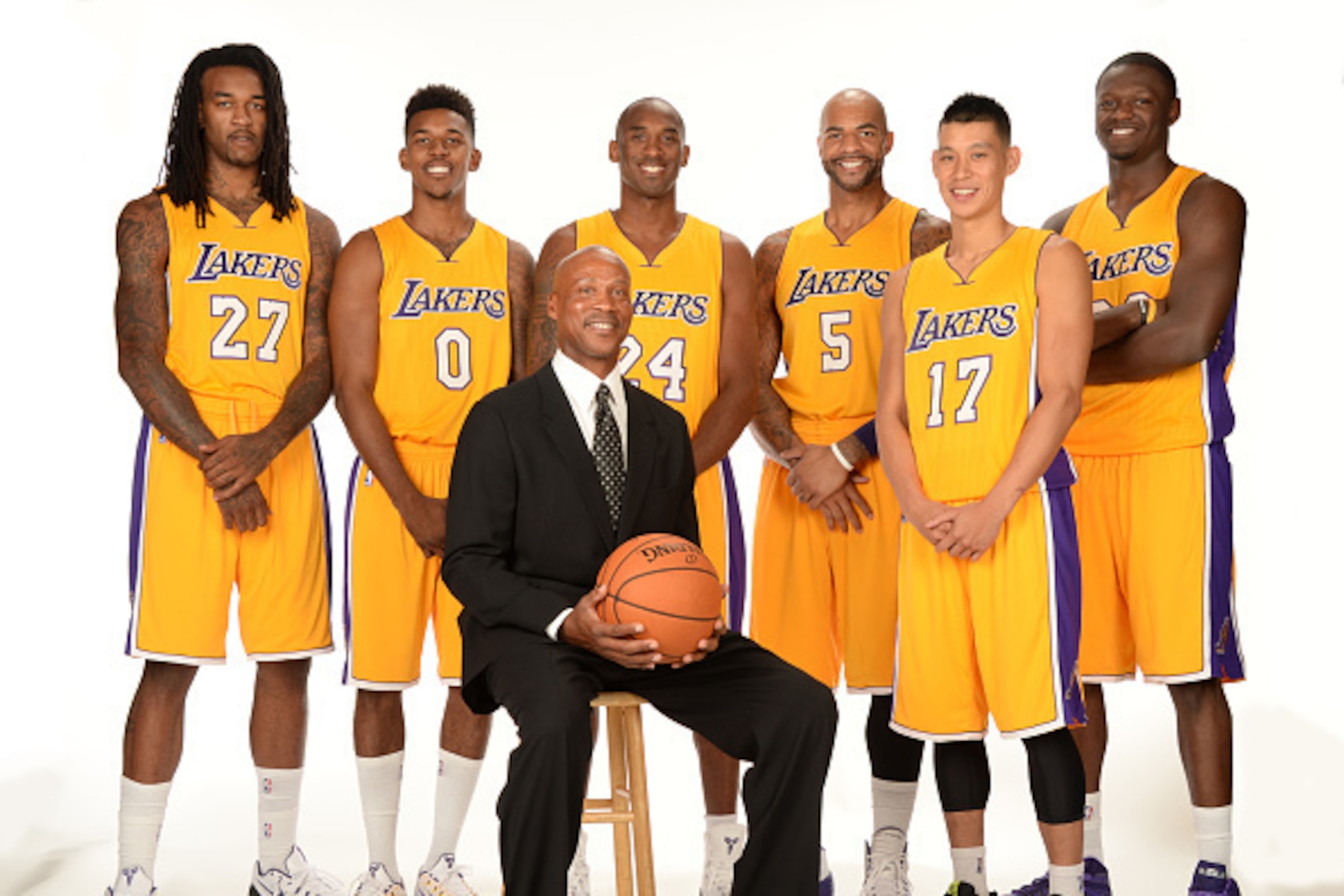 EL SEGUNDO, CA - SEPTEMBER 29: Head coach Byron Scott, Jordan Hill #27, Nick Young #0, Kobe Bryant #24, Carlos Boozer #5, Jeremy Lin #17, and Julius Randle #30 of the Los Angeles Lakers pose for a picture during the Los Angeles Lakers Media Day at the Toy EL SEGUNDO, CA - SEPTEMBER 29: Head coach Byron Scott, Jordan Hill #27, Nick Young #0, Kobe Bryant #24, Carlos Boozer #5, Jeremy Lin #17, and Julius Randle #30 of the Los Angeles Lakers pose for a picture during the Los Angeles Lakers Media Day at the Toy