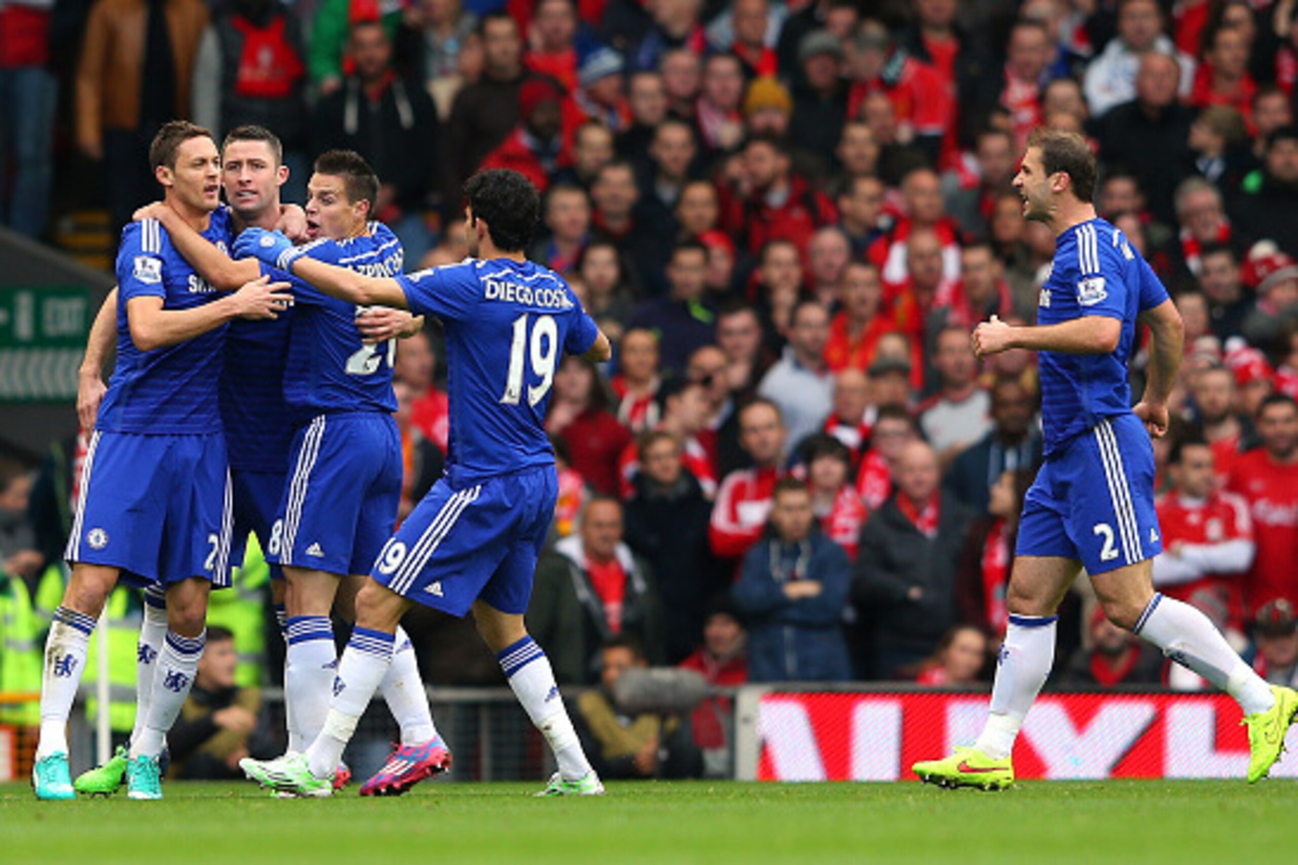 LIVERPOOL, ENGLAND - NOVEMBER 08:  Gary Cahill of Chelsea celebrates his goal with team mates during the Barclays Premier League match between Liverpool and Chelsea at Anfield on November 8, 2014 in Liverpool, England.  (Photo by Alex Livesey/Getty Images