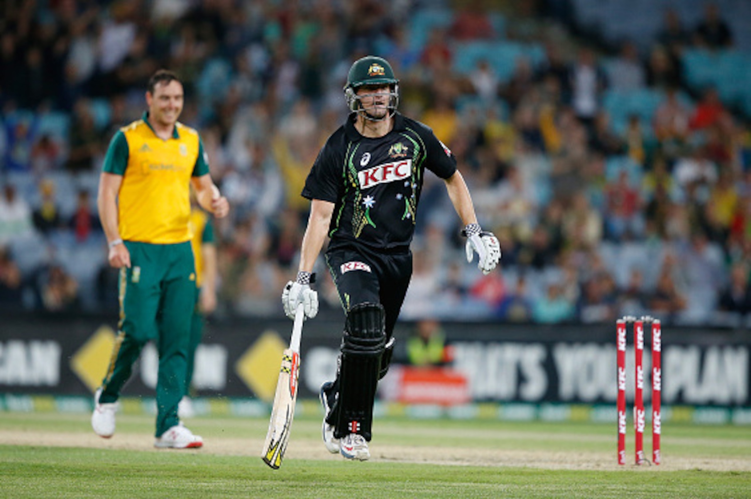 SYDNEY, AUSTRALIA - NOVEMBER 09:  Cameron White of Australia makes his ground to secure victory on the Men's International Twenty20 series between Australia and South Africa at ANZ Stadium on November 9, 2014 in Sydney, Australia.  (Photo by Daniel Munoz/