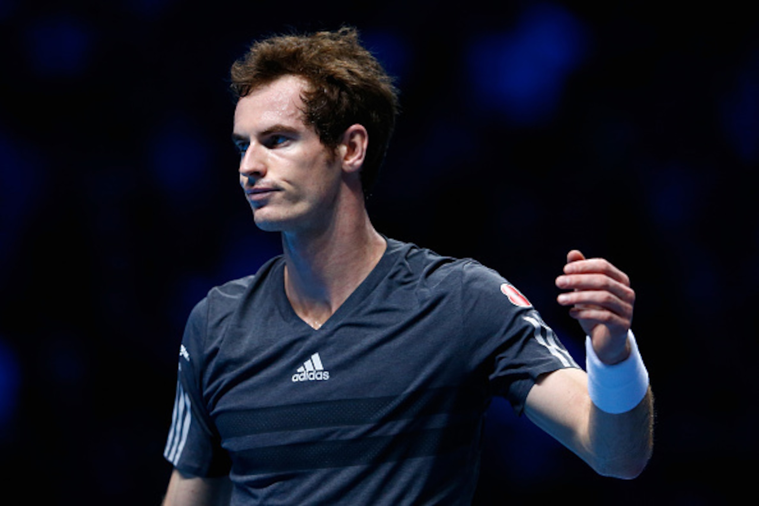 LONDON, ENGLAND - NOVEMBER 09: Andy Murray of Great Britain reacts in his match against Kei Nishikori of Japan in the round robin during day one of the Barclays ATP World Tour Finals tennis at O2 Arena on November 9, 2014 in London, England. (Photo by J LONDON, ENGLAND - NOVEMBER 09: Andy Murray of Great Britain reacts in his match against Kei Nishikori of Japan in the round robin during day one of the Barclays ATP World Tour Finals tennis at O2 Arena on November 9, 2014 in London, England. (Photo by J