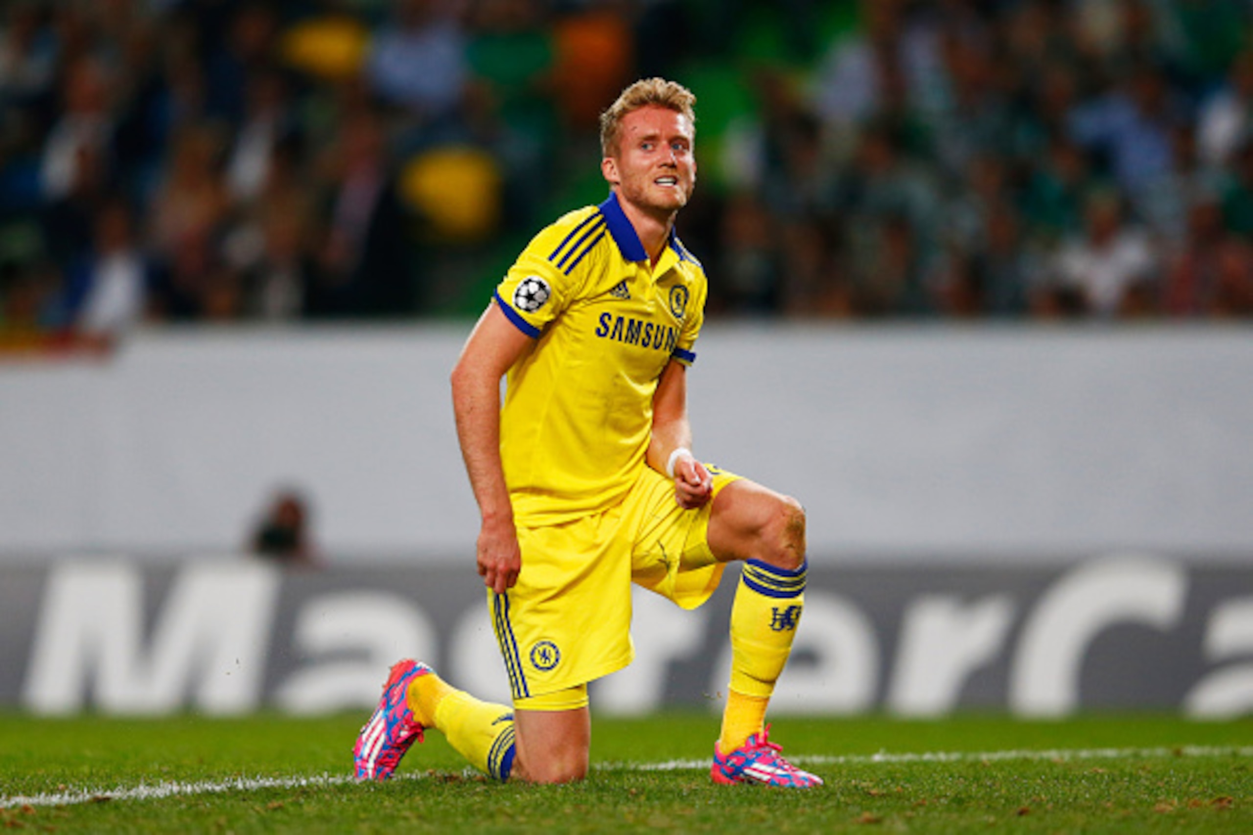 LISBON, PORTUGAL - SEPTEMBER 30:  Andre Schuerrle of Chelsea reacts after a missed chance during the UEFA Champions League Group G match between Sporting Clube de Portugal and Chelsea FC at Estadio Jose Alvalade on September 30, 2014 in Lisbon, Portugal. 