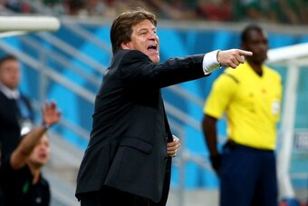 RECIFE, BRAZIL - JUNE 23:  Head coach Miguel Herrera of Mexico gestures during the 2014 FIFA World Cup Brazil Group A match between Croatia and Mexico at Arena Pernambuco on June 23, 2014 in Recife, Brazil.  (Photo by Robert Cianflone/Getty Images)