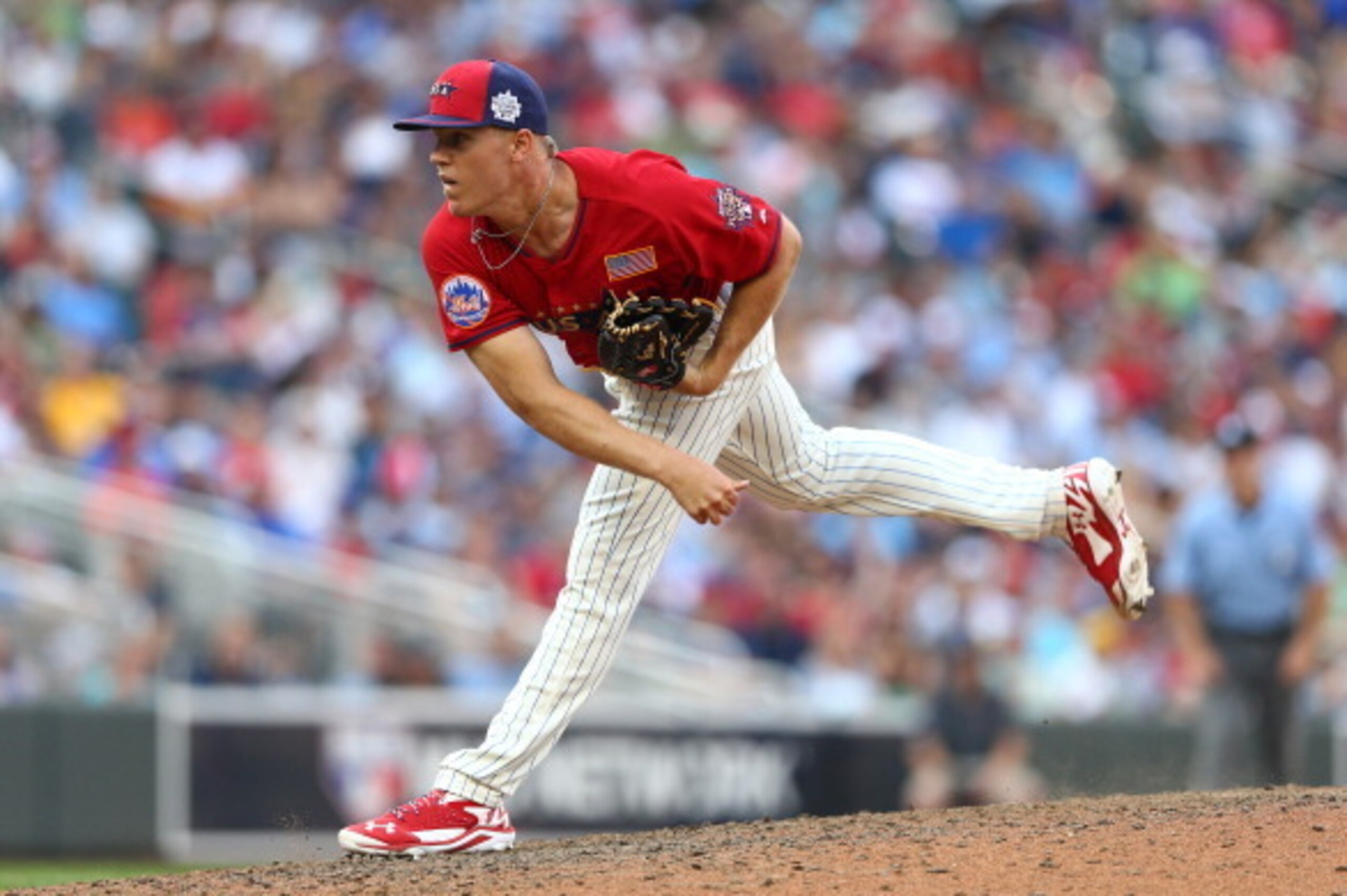 MINNEAPOLIS, MN - JULY 13:  Noah Syndergaard of the U.S. Team pitches against the World Team during the SiriusXM All-Star Futures Game at Target Field on July 13, 2014 in Minneapolis, Minnesota.  (Photo by Elsa/Getty Images)