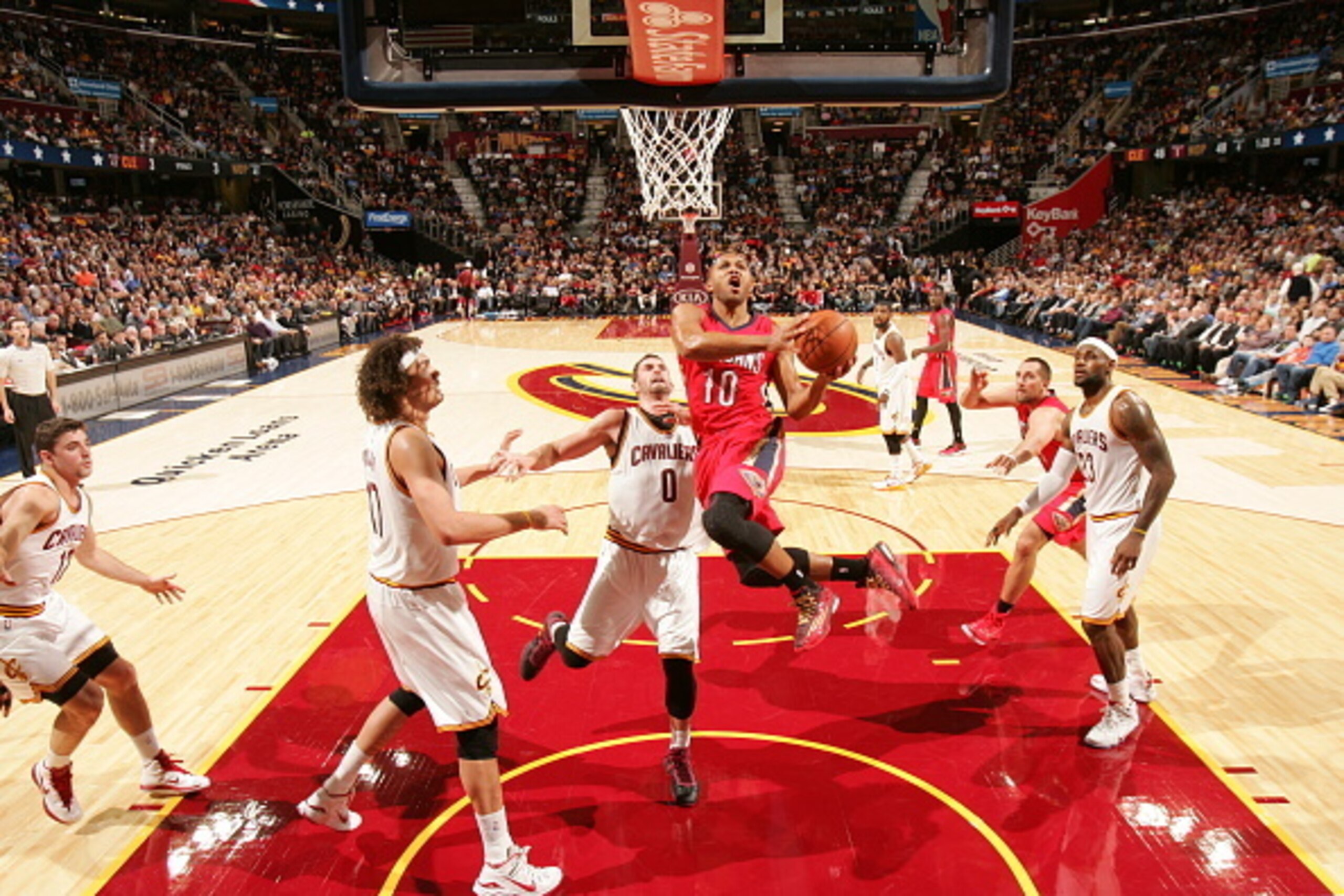 CLEVELAND, OH - NOVEMBER 10:  Eric Gordon #10 of the New Orleans Pelicans goes to the basket against the Cleveland Cavaliers on November 10, 2014 at Quicken Loans Arena in Cleveland. Ohio.  NOTE TO USER: User expressly acknowledges and agrees that, by dow