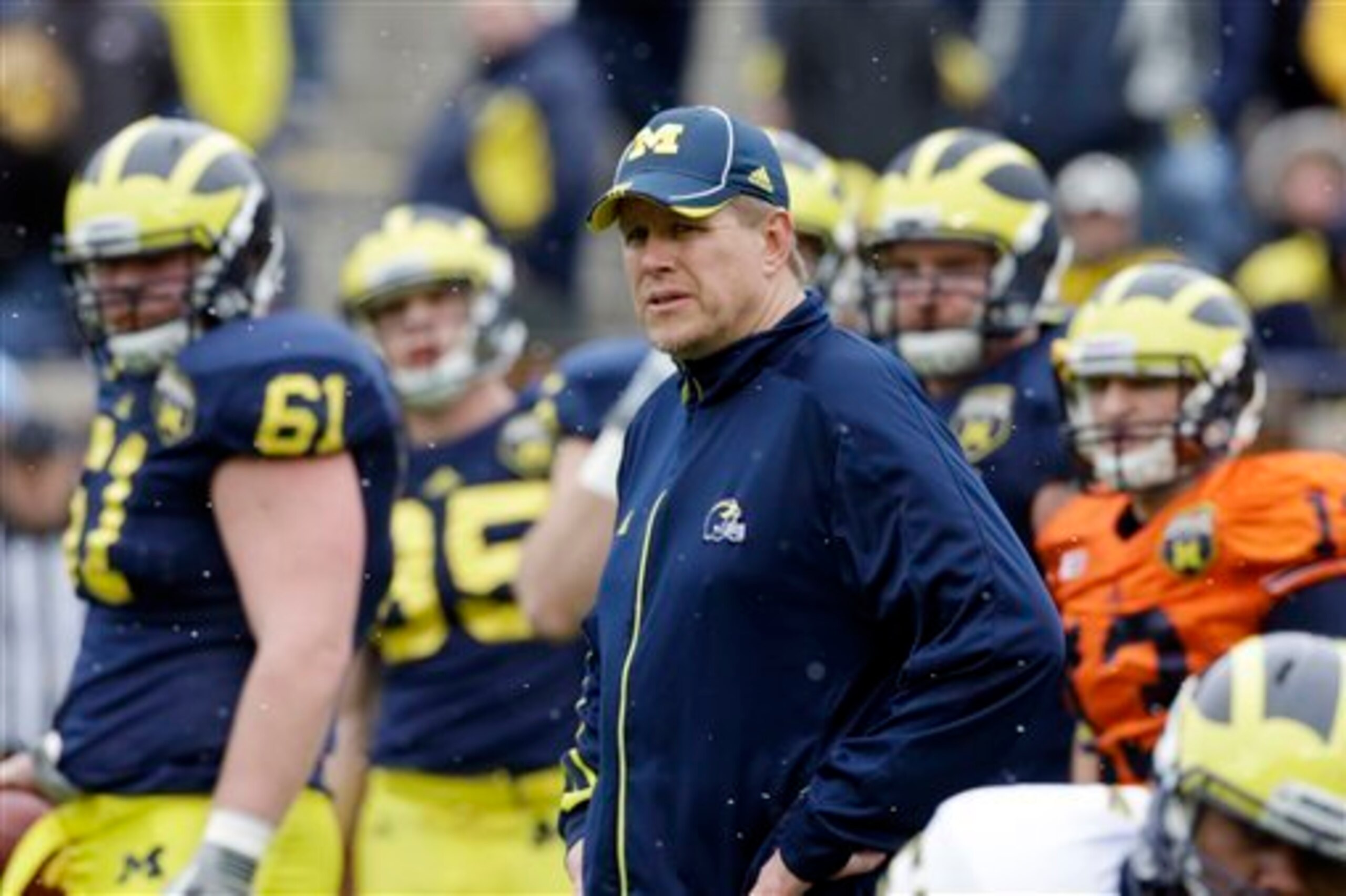 Michigan is recruiting 4- and 5-star OL but it's getting 1-star results.