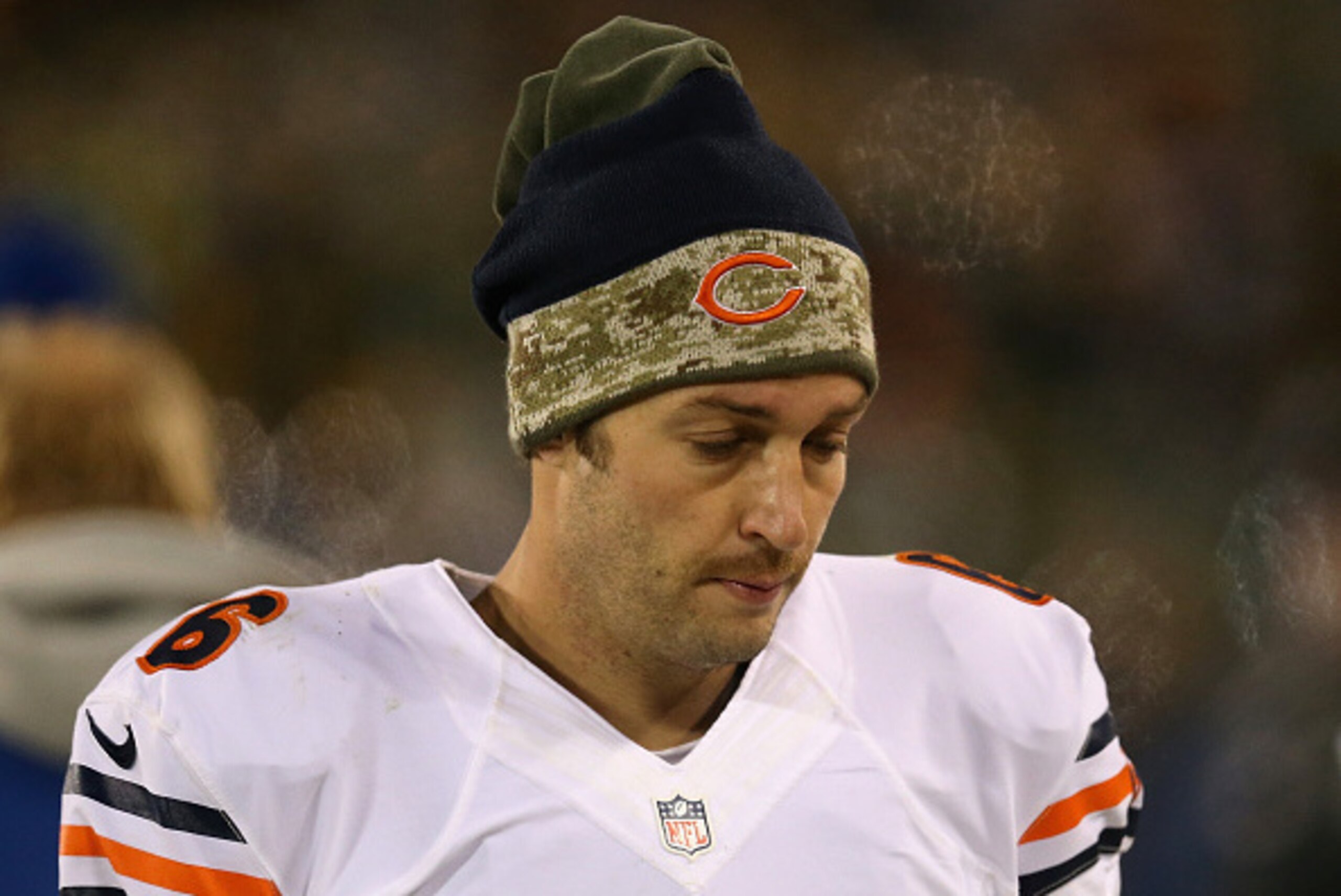 GREEN BAY, WI - NOVEMBER 09: Quarterback  Jay Cutler #6 of the Chicago Bears stands on the sidelines in the fourth quarter as the Green Bay Packers take the game 55 to 14 at Lambeau Field on November 9, 2014 in Green Bay, Wisconsin. (Photo by Jonathan Dan