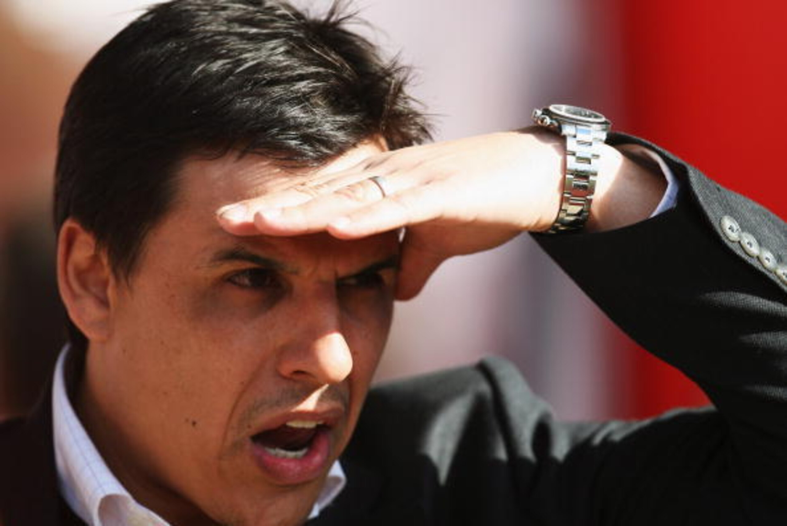 SOUTHAMPTON, UNITED KINGDOM - MARCH 22:  Coventry Manager Chris Coleman keeps an eye on his team during the Coca-Cola Championship match between Southampton and Coventry City at St. Marys Stadium on March 22, 2008 in Southampton, England.  (Photo by Bryn 