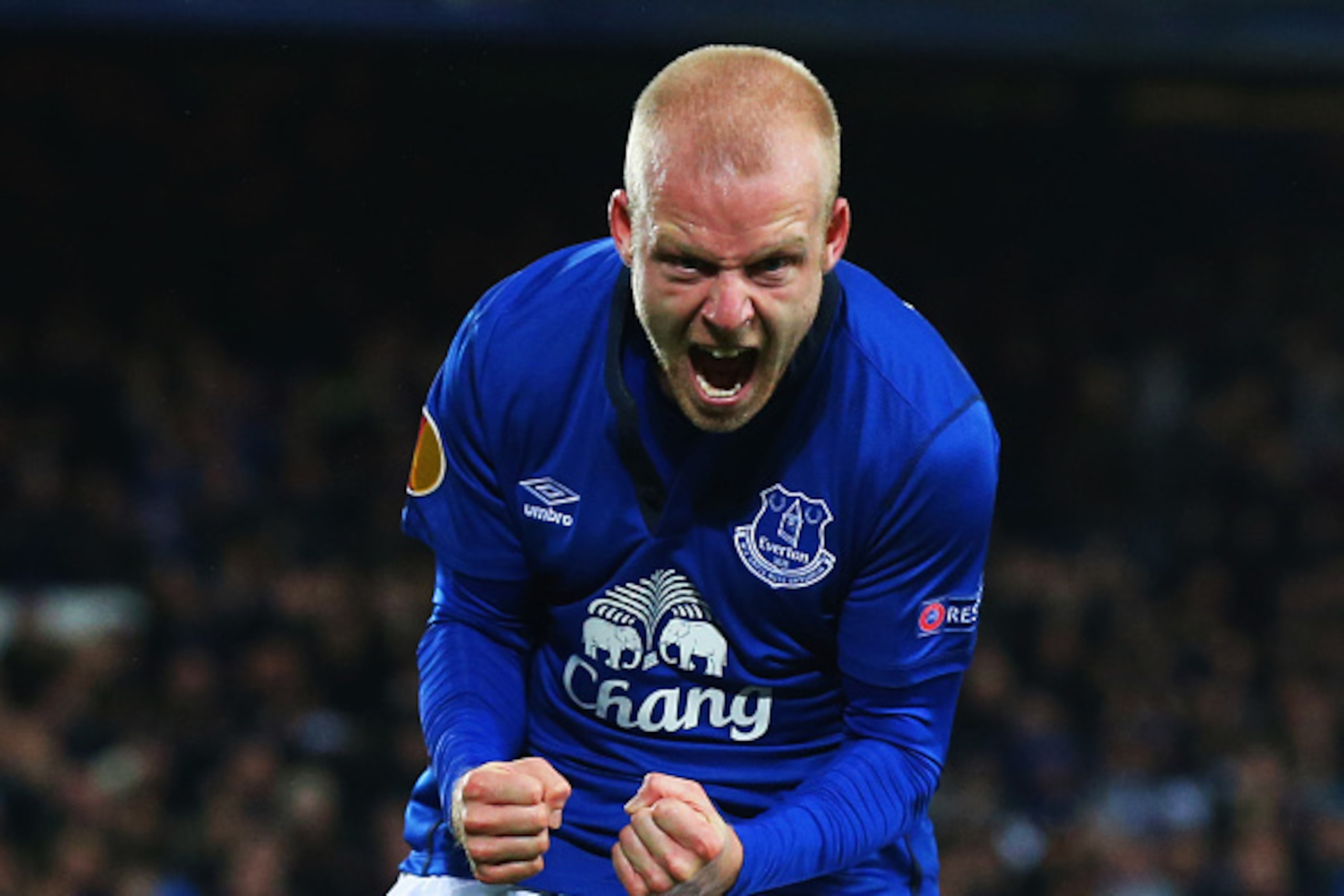 LIVERPOOL, ENGLAND - NOVEMBER 06:  Steven Naismith of Everton celebrates as he scores their third goal during the UEFA Europa League Group H match between Everton FC and LOSC Lille at Goodison Park on November 6, 2014 in Liverpool, United Kingdom.  (Photo