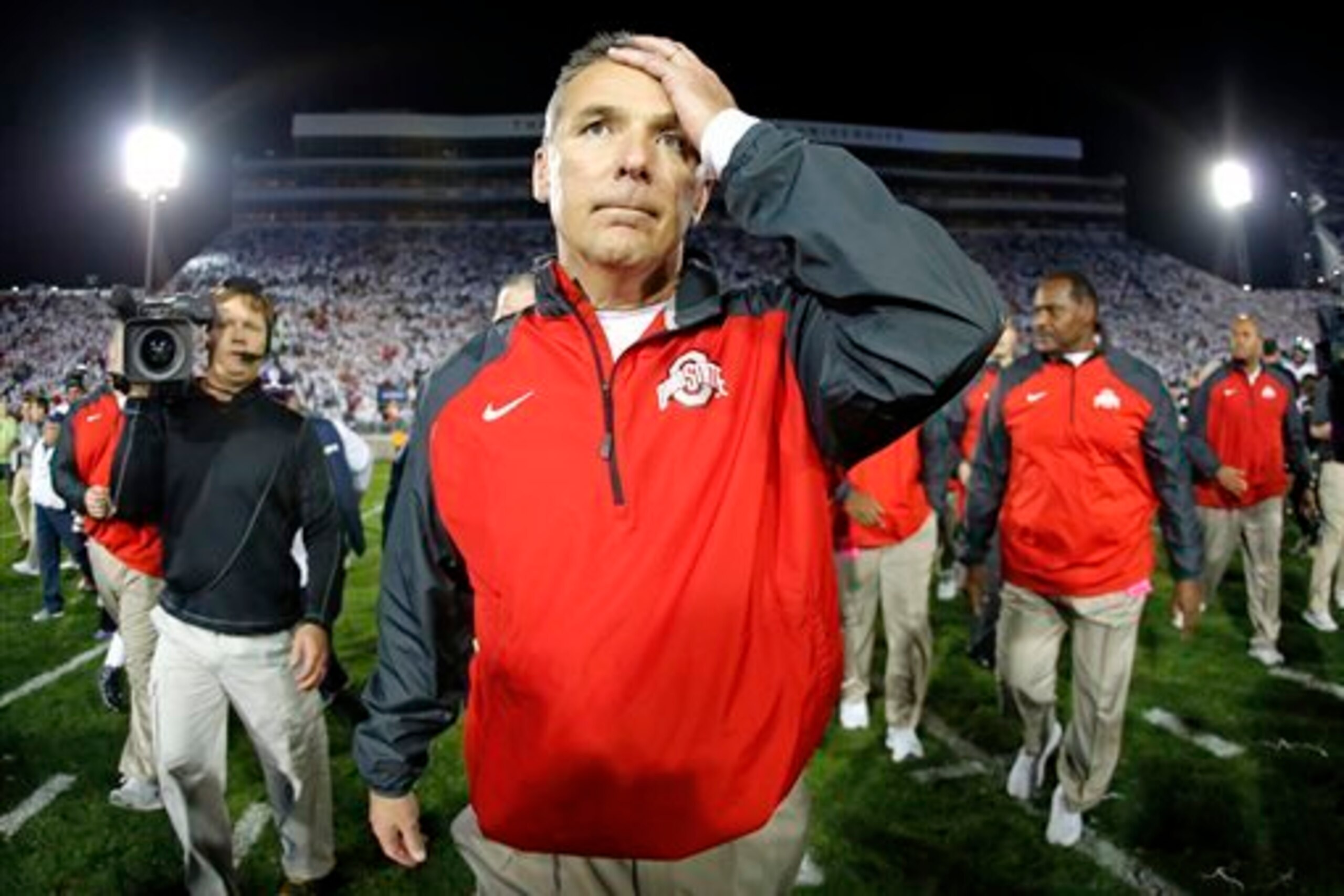Urban Meyer could have a difficult decision on his hands when it comes to Ohio State's quarterback in 2015.
