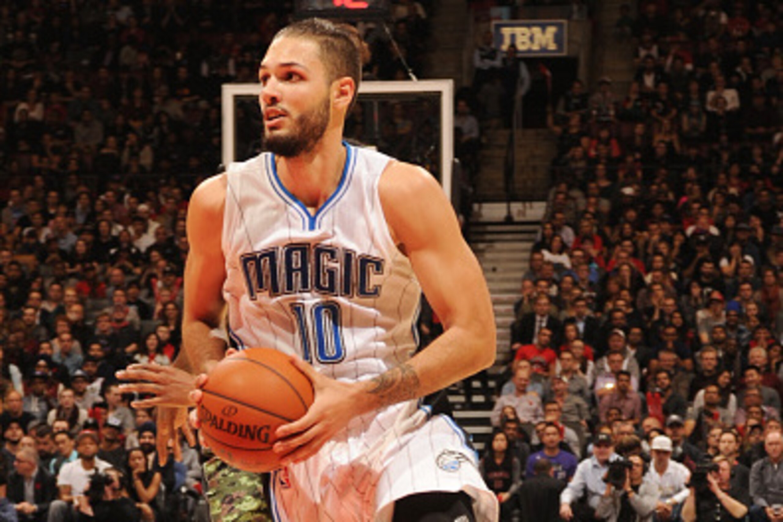TORONTO, ON - NOVEMBER 11:  Evan Fournier #10 of the Orlando Magic drives to the basket against the Toronto Raptors on November 11, 2014 at the Air Canada Centre in Toronto, Ontario, Canada. NOTE TO USER: User expressly acknowledges and agrees that, by do