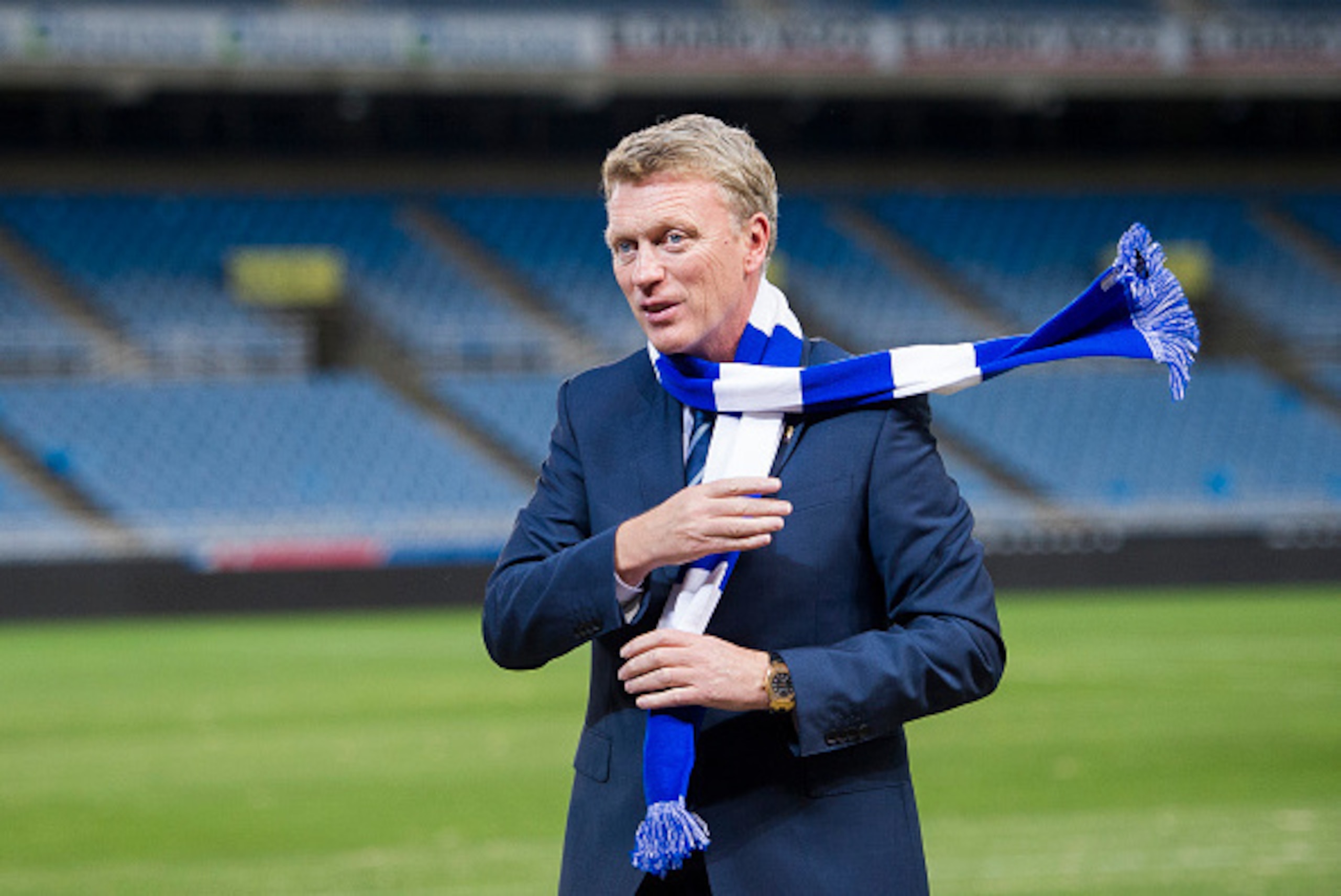SAN SEBASTIAN, SPAIN - NOVEMBER 13: David Moyes poses with a scarf during presented as Real Sociedad's new head coach at Estadio Anoeta on November 13, 2014 in San Sebastian, Spain. (Photo by Juan Manuel Serrano Arce/Getty Images) SAN SEBASTIAN, SPAIN - NOVEMBER 13: David Moyes poses with a scarf during presented as Real Sociedad's new head coach at Estadio Anoeta on November 13, 2014 in San Sebastian, Spain. (Photo by Juan Manuel Serrano Arce/Getty Images)
