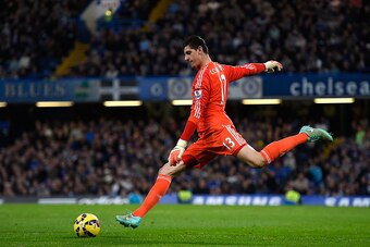 LONDON, ENGLAND - NOVEMBER 1:  Thibaut Courtois, goalkeeper of Chelsea in action during the Barclays Premier League match between Chelsea and Queens Park Rangers at Stamford Bridge on November 1, 2014 in London, England. (Photo by Mike Hewitt/Getty Images