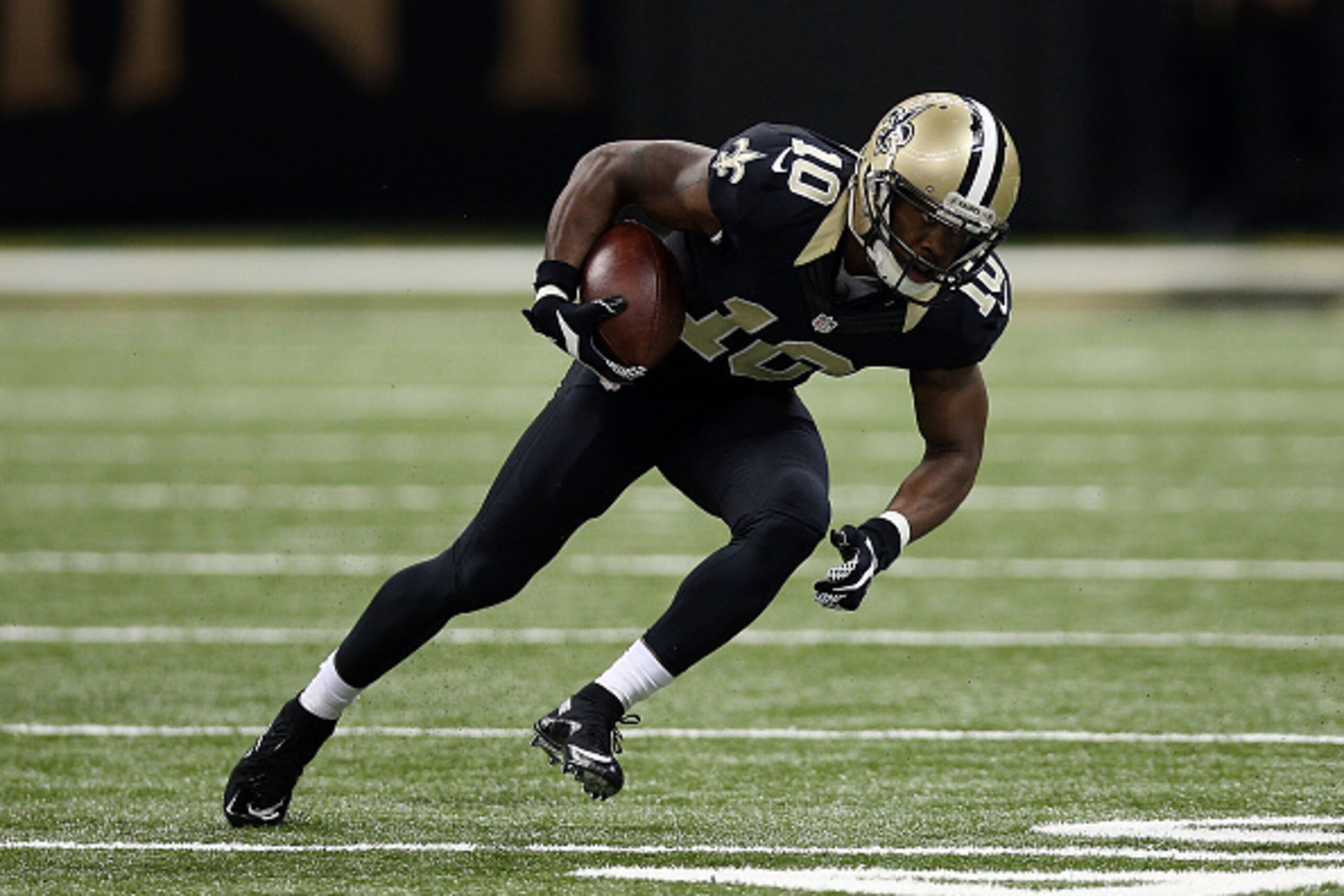 NEW ORLEANS, LA - NOVEMBER 09:  Brandin Cooks #10 of the New Orleans Saints runs during the third quarter of a game against the San Francisco 49ers at the Mercedes-Benz Superdome on November 9, 2014 in New Orleans, Louisiana.  (Photo by Chris Graythen/Get