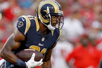 TAMPA, FL - SEPTEMBER 14: Kenny Britt #81 of the St. Louis Rams carries during the second half of the game against the Tampa Bay Buccaneers at Raymond James Stadium on September 14, 2014 in Tampa, Florida. (Photo by Scott Iskowitz/Getty Images)