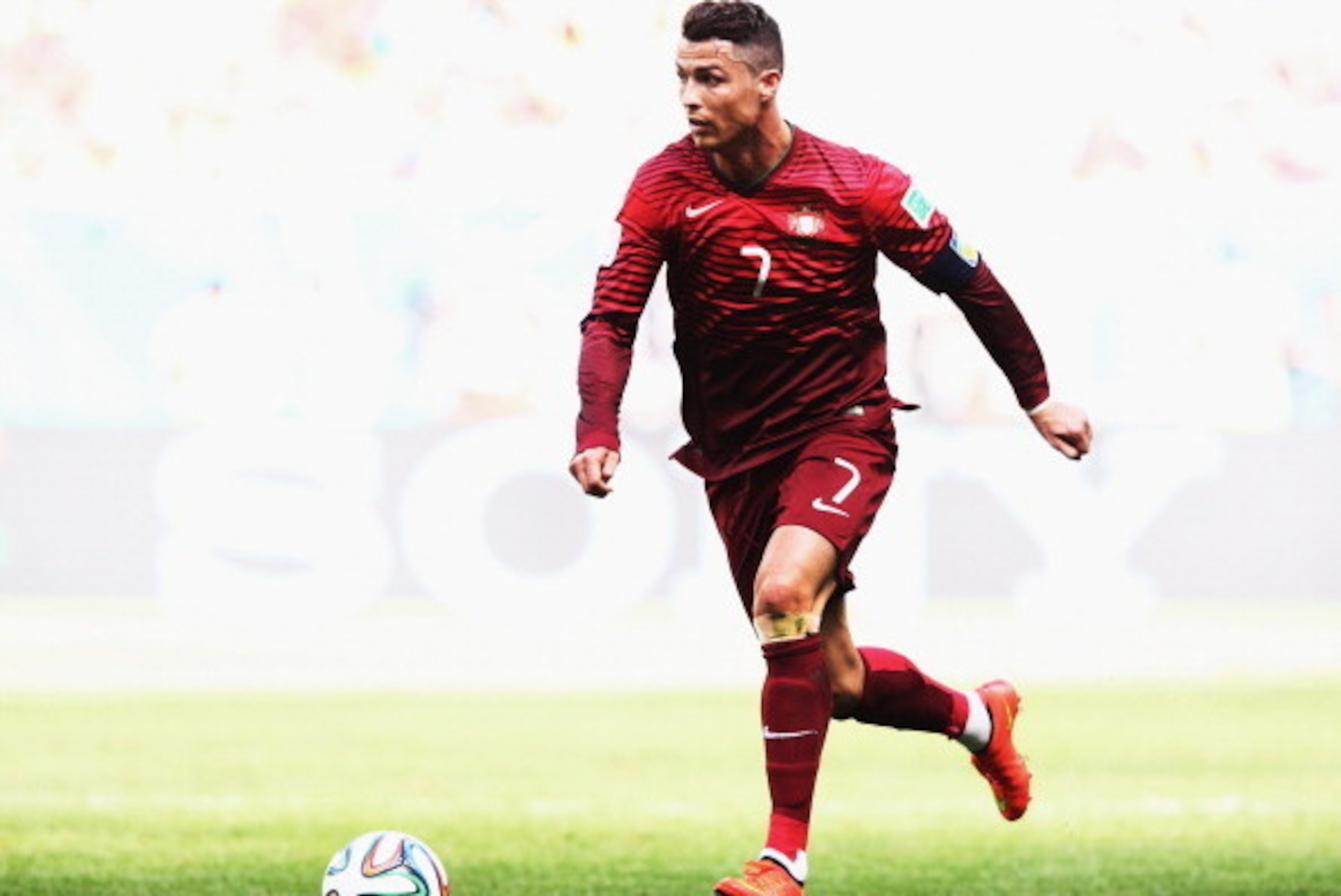 BRASILIA, BRAZIL - JUNE 26:  Cristiano Ronaldo of Portugal controls the ball during the 2014 FIFA World Cup Brazil Group G match between Portugal and Ghana at Estadio Nacional on June 26, 2014 in Brasilia, Brazil.  (Photo by Adam Pretty/Getty Images)