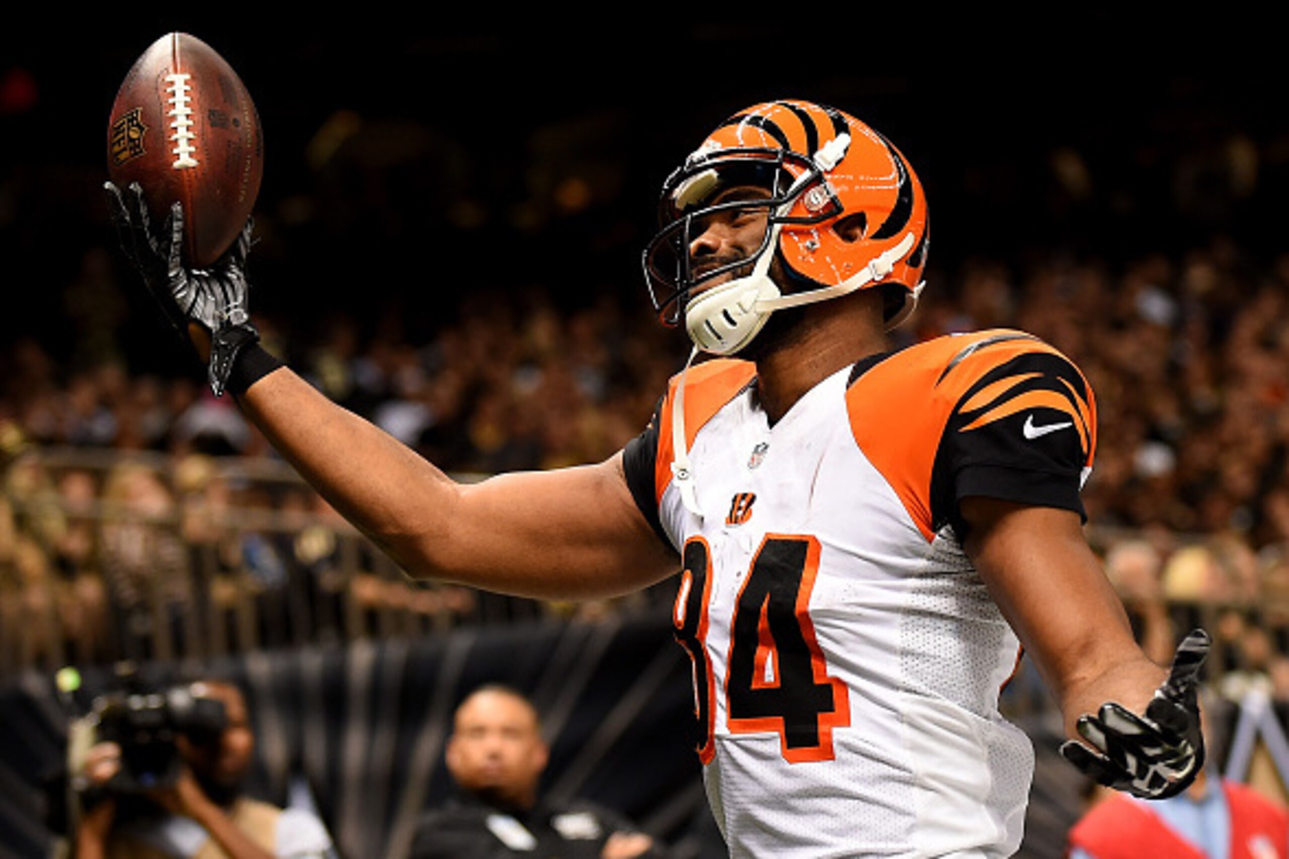 NEW ORLEANS, LA - NOVEMBER 16:  Jermaine Gresham #84 of the Cincinnati Bengals celebrates his touchdown during the second half against the New Orleans Saints at Mercedes-Benz Superdome on November 16, 2014 in New Orleans, Louisiana.  (Photo by Stacy Rever