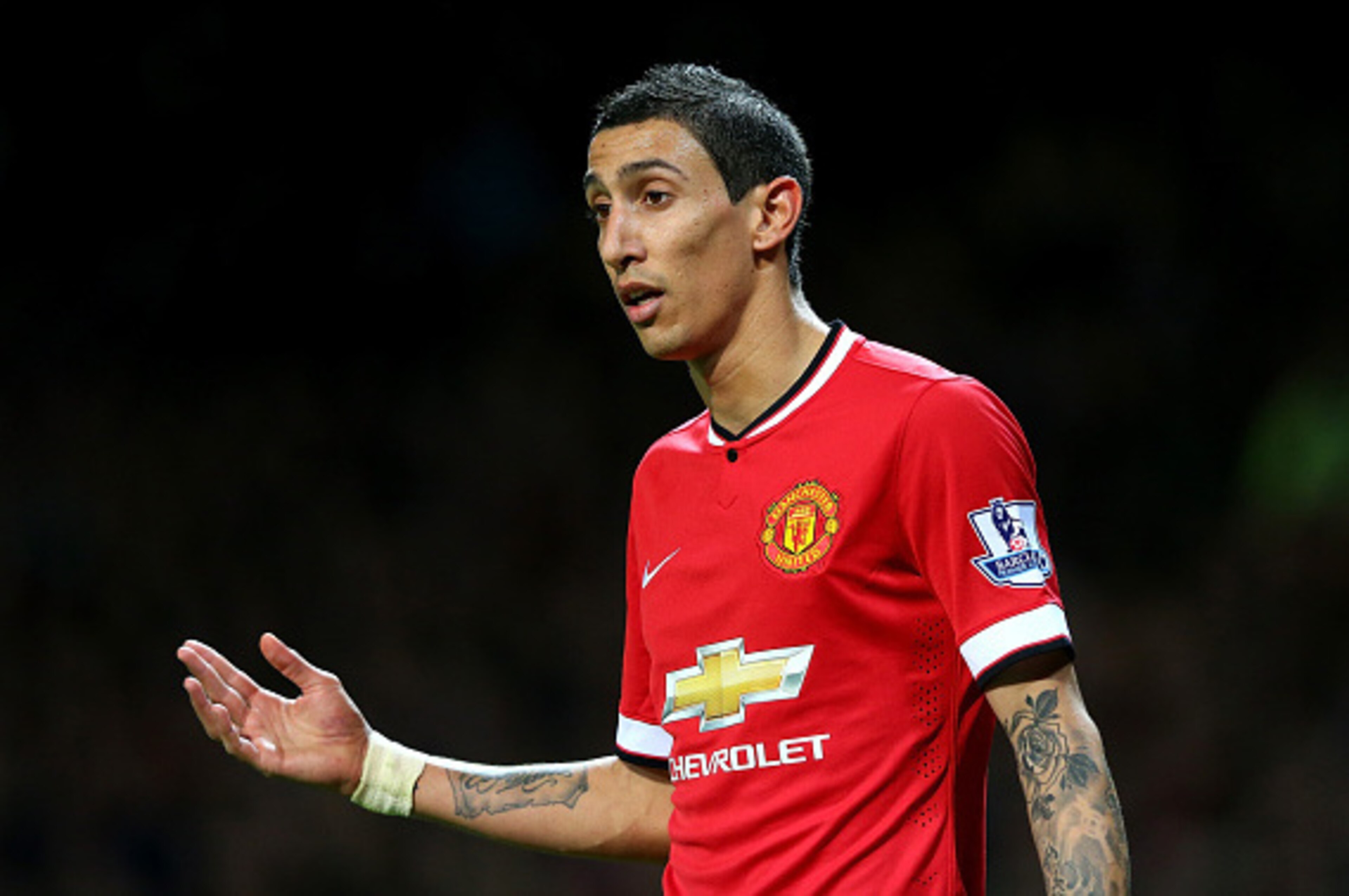 MANCHESTER, ENGLAND - OCTOBER 26:  Angel Di Maria of Manchester United gestures during the Barclays Premier League match between Manchester United and Chelsea at Old Trafford on October 26, 2014 in Manchester, England.  (Photo by Alex Livesey/Getty Images