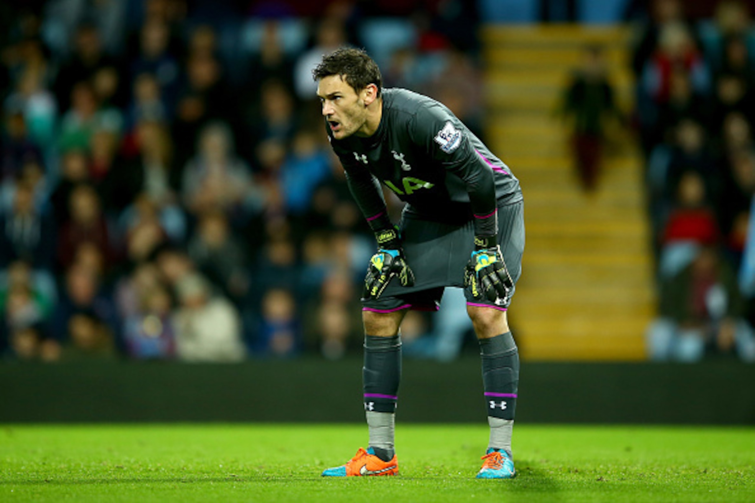 BIRMINGHAM, ENGLAND - NOVEMBER 02:  Hugo Lloris of Spurs in action during the Barclays Premier League match between Aston Villa and Tottenham Hotspur at Villa Park on November 2, 2014 in Birmingham, England.  (Photo by Richard Heathcote/Getty Images)