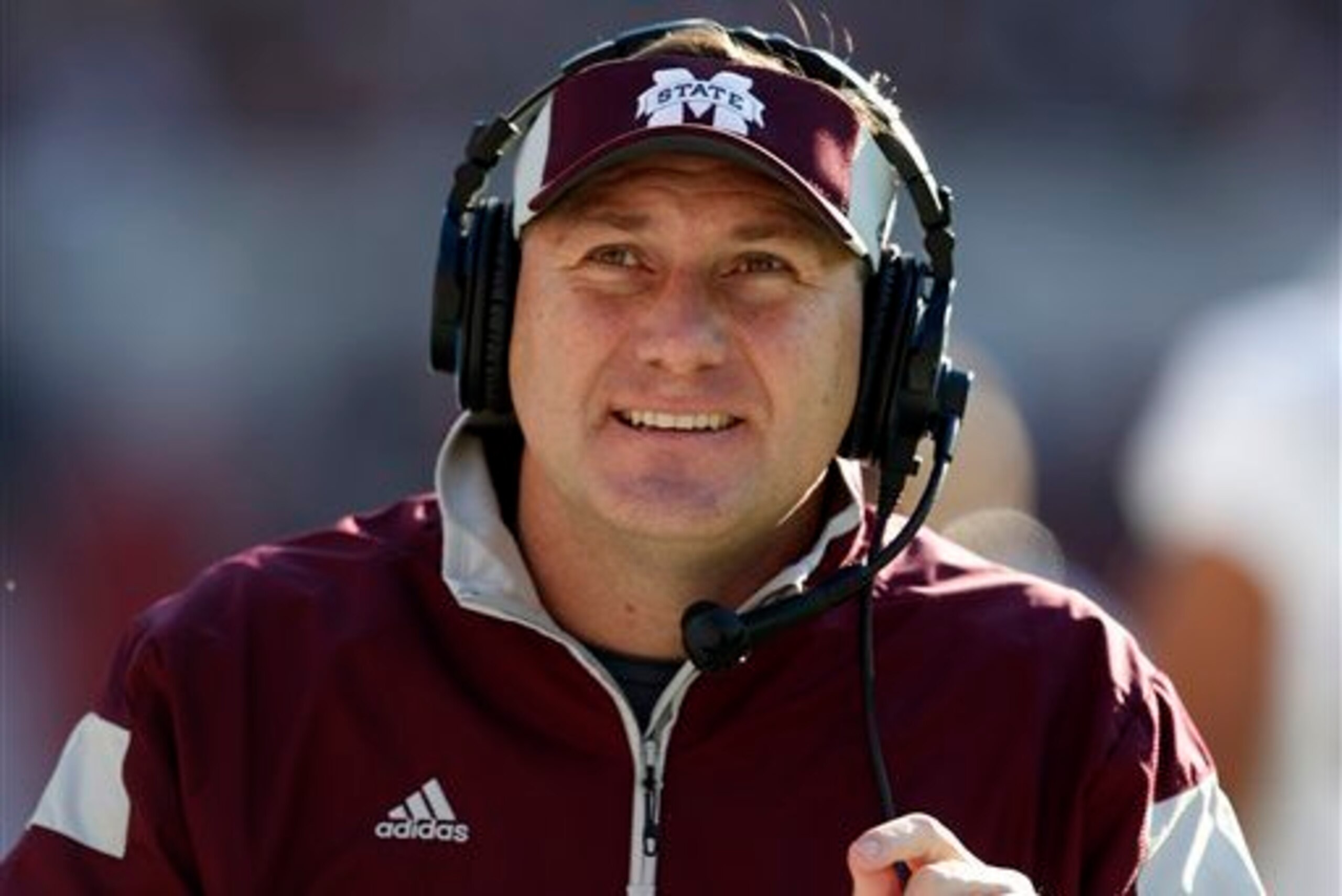 Mississippi State head coach Dan Mullen