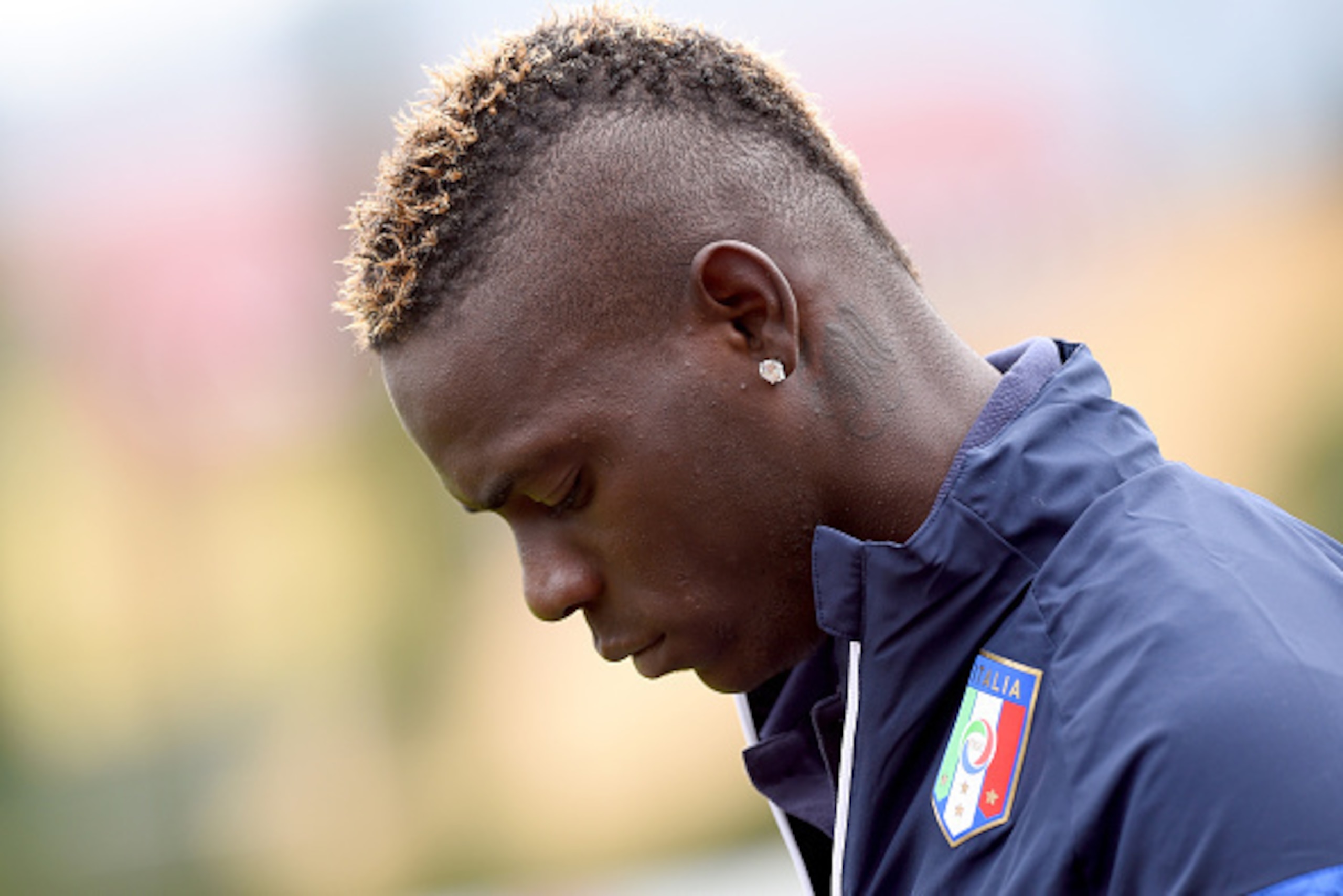 FLORENCE, ITALY - NOVEMBER 13:  Mario Balotelli after Italy Training Session at Coverciano on November 13, 2014 in Florence, Italy.  (Photo by Claudio Villa/Getty Images)