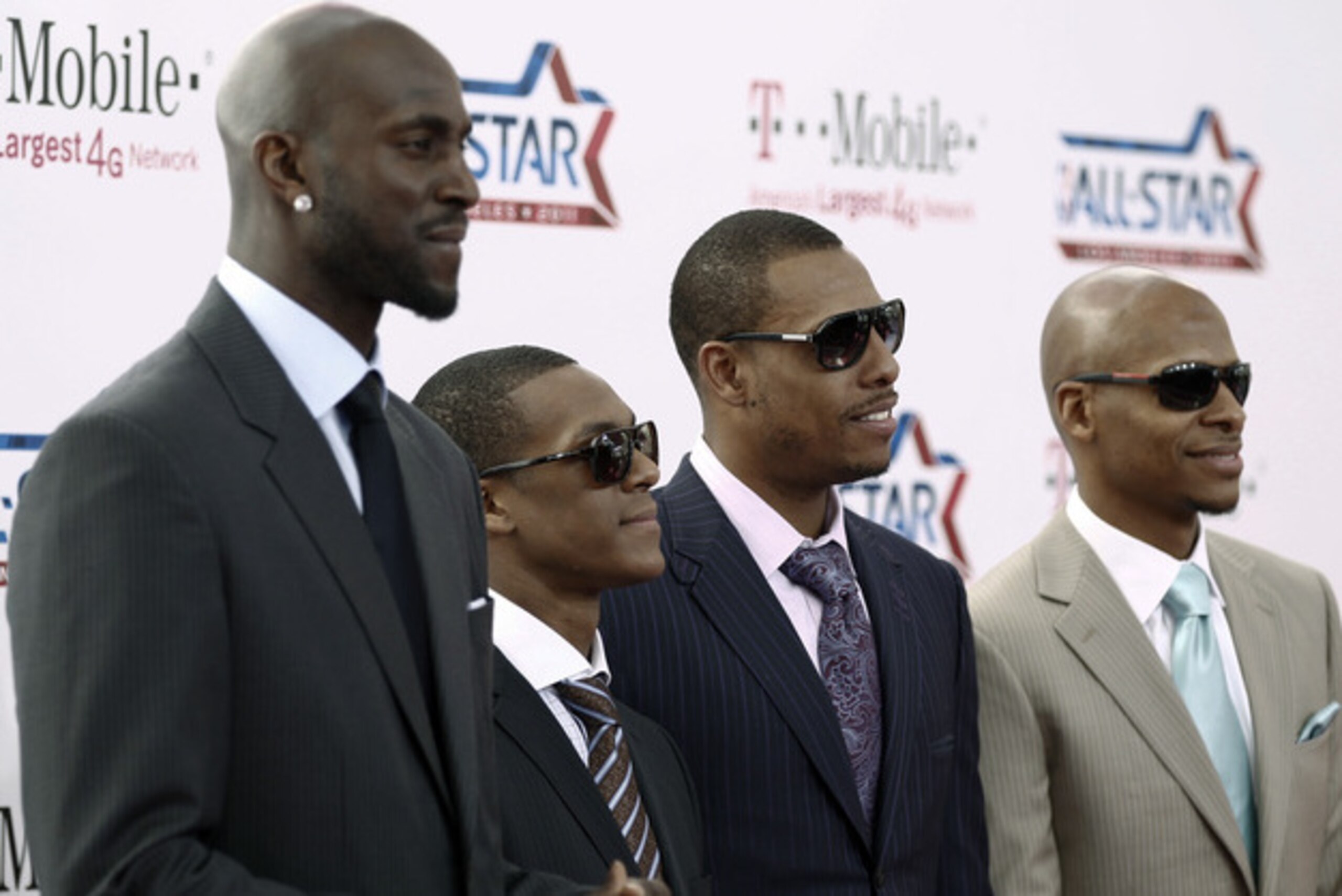 Two years after breaking up their Big Three, the Celtics face the possible departure of the last key link to that team, Rondo, in free agency.