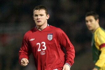 LONDON - FEBRUARY 12:  Wayne Rooney of England makes his debut as the youngest international during the International Friendly match between England and Australia at Upton Park in London on February 12, 2003. (Photo By Jamie McDonald/Getty Images)