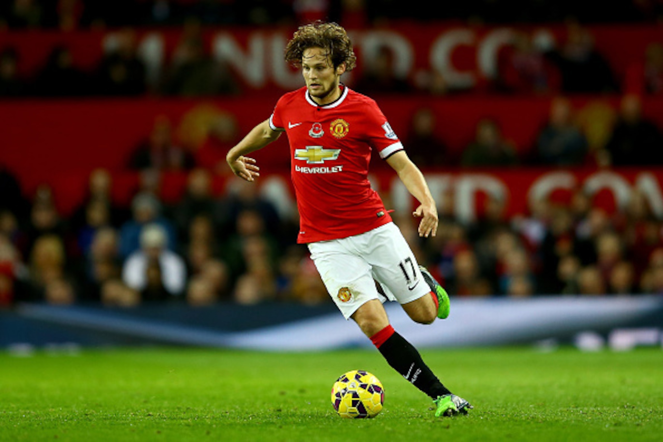 MANCHESTER, ENGLAND - NOVEMBER 08:  Daley Blind of Manchester United in action during the Barclays Premier League match between Manchester United and Crystal Palace at Old Trafford on November 8, 2014 in Manchester, England.  (Photo by Richard Heathcote/G