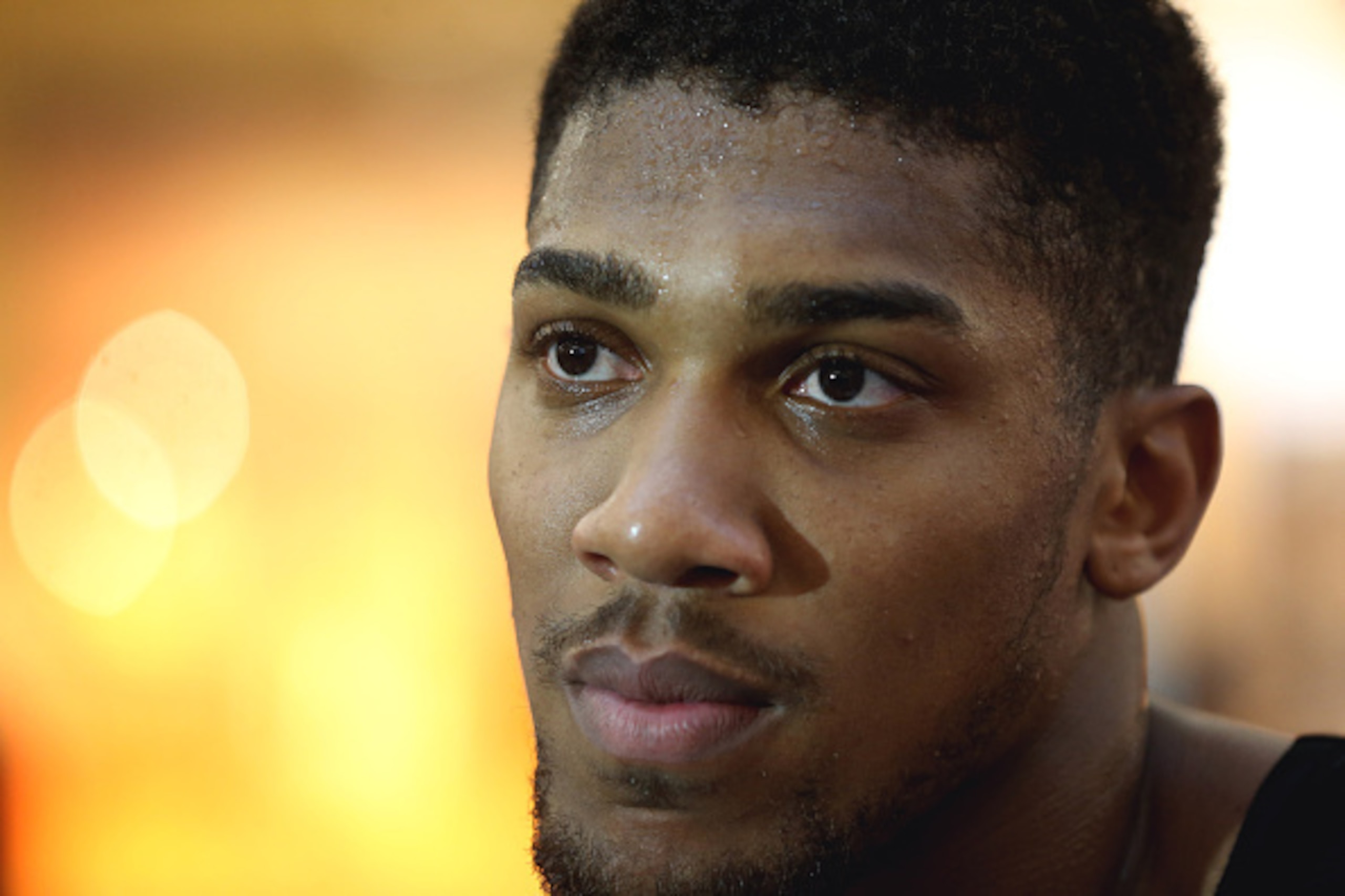 LONDON, ENGLAND - OCTOBER 06:  Anthony Joshua during a public work-out on October 6, 2014 in London, England.  (Photo by Scott Heavey/Getty Images)