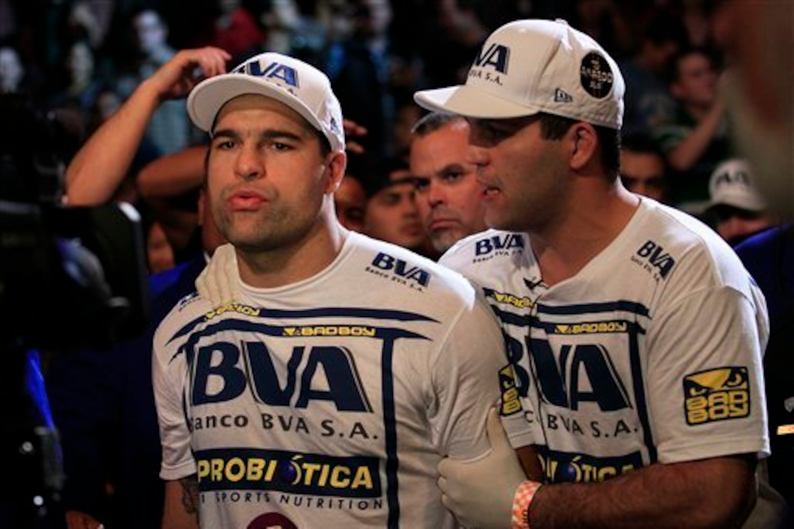 Shogun makes his way to the Octagon at UFC 139 in San Jose, California.