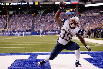 INDIANAPOLIS, IN - NOVEMBER 16:  Jonas Gray #35 of the New England Patriots celebrates scoring his fourth touchdown against the Indianapolis Colts during the fourth quarter of the game at Lucas Oil Stadium on November 16, 2014 in Indianapolis, Indiana.  (