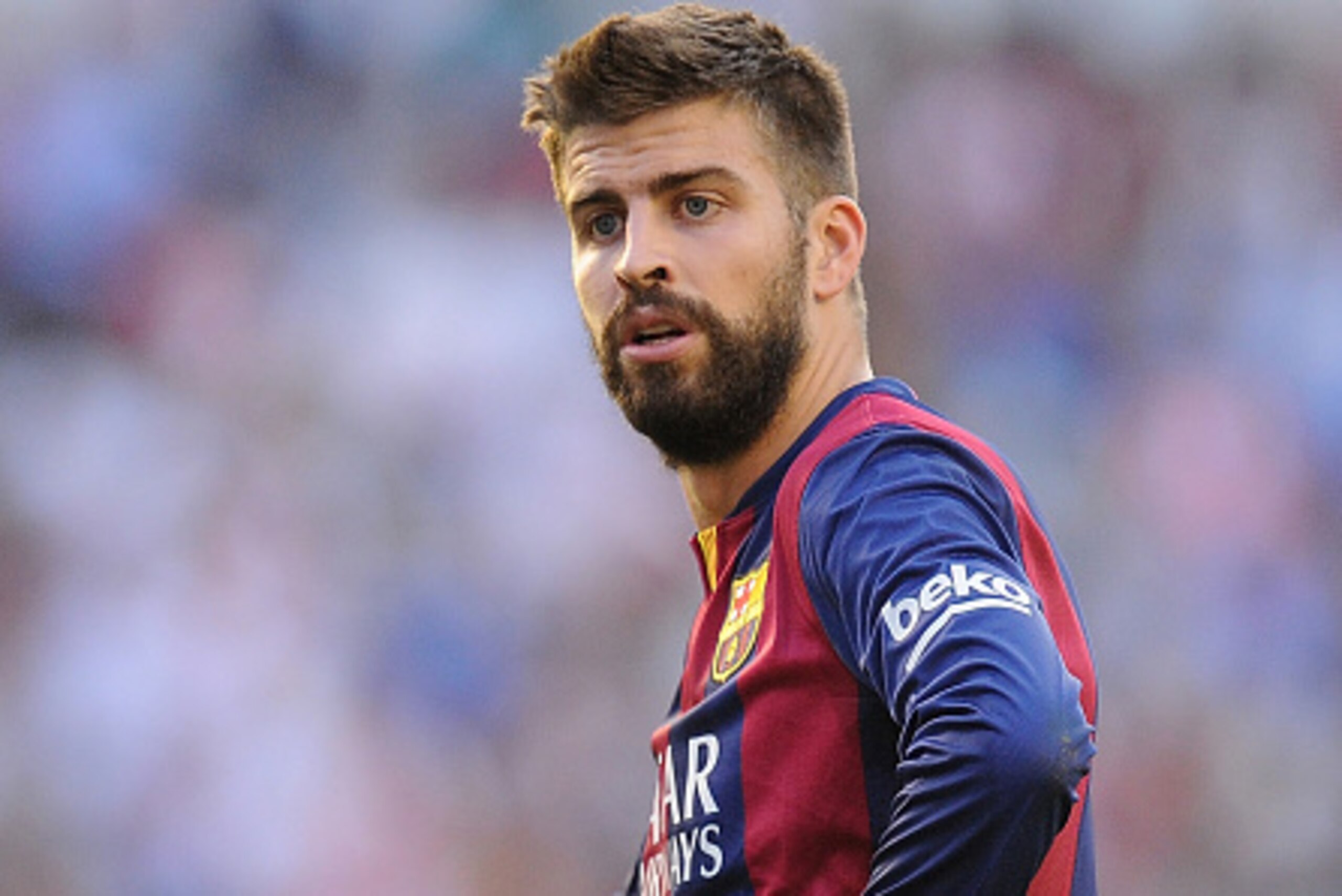 MADRID, SPAIN - OCTOBER 04: Gerard Pique of FC Barcelona looks on during the La Liga match between Rayo Vallecano de Madrid and FC Barcelona at Estadio Teresa Rivero on October 4, 2014 in Madrid, Spain. (Photo by Denis Doyle/Getty Images) MADRID, SPAIN - OCTOBER 04: Gerard Pique of FC Barcelona looks on during the La Liga match between Rayo Vallecano de Madrid and FC Barcelona at Estadio Teresa Rivero on October 4, 2014 in Madrid, Spain. (Photo by Denis Doyle/Getty Images)