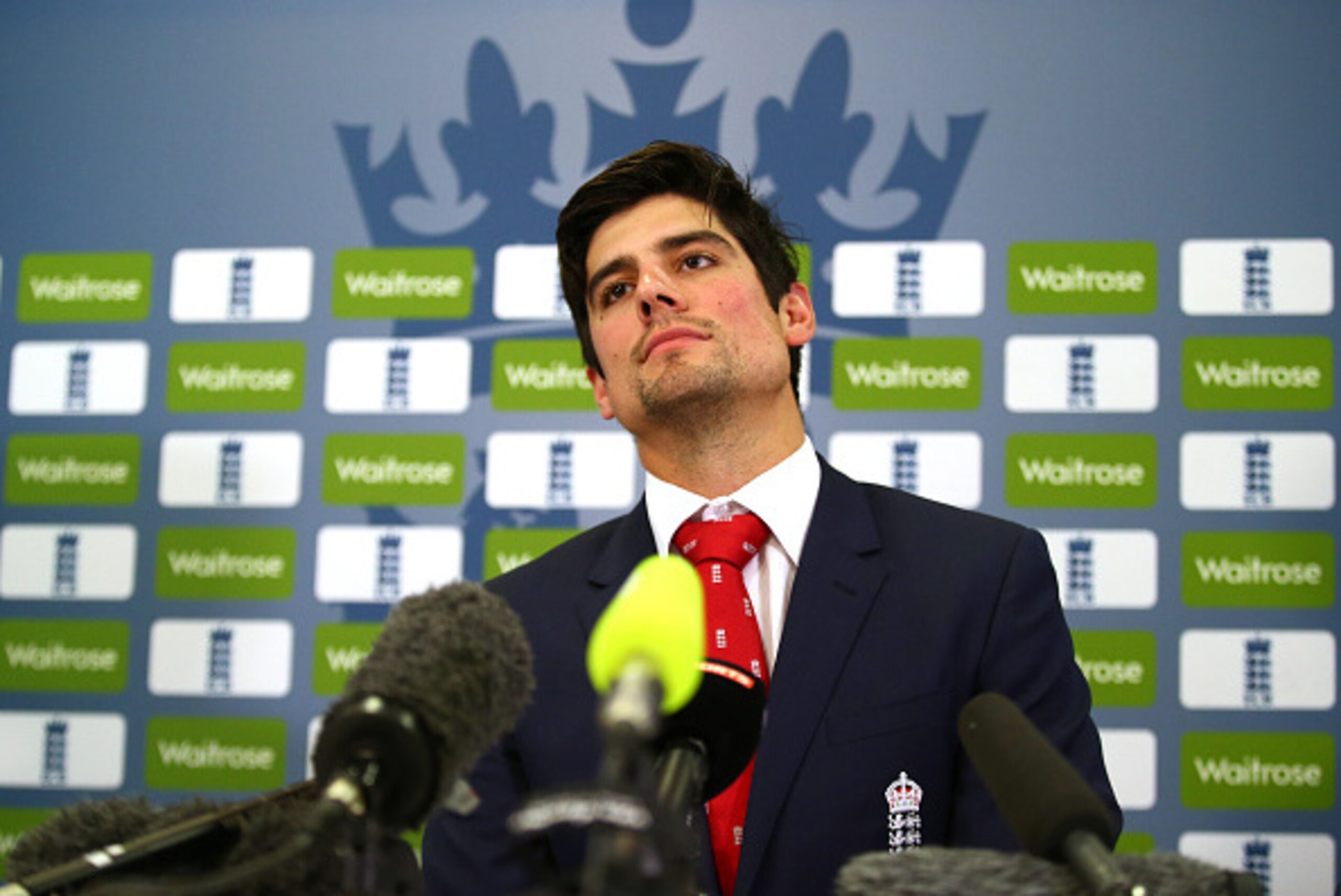 LONDON, ENGLAND - NOVEMBER 14:  England Captain Alastair Cook talks to the media ahead of the teams departure to Sri Lanka at Lord's Cricket Ground on November 14, 2014 in London, England.  (Photo by Clive Rose/Getty Images)