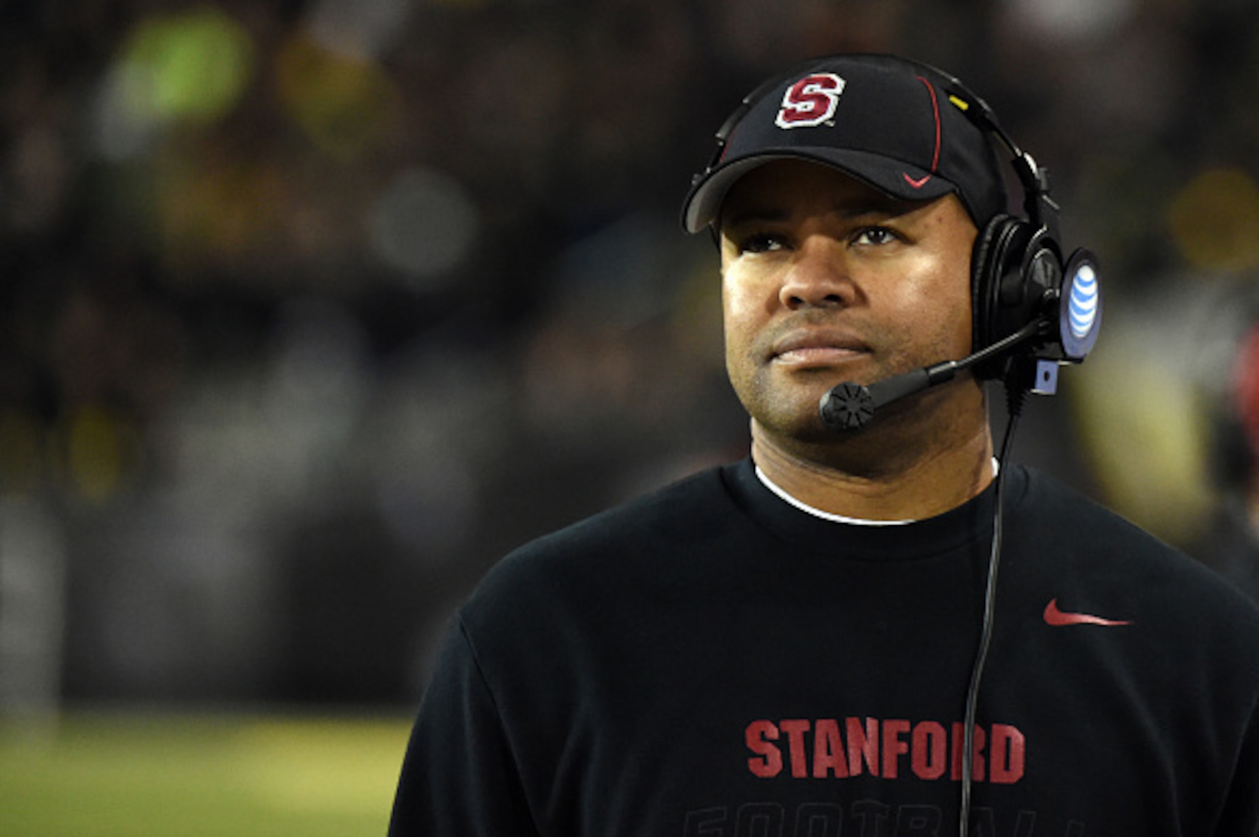 EUGENE, OR - NOVEMBER 1: Head coach David Shaw looks up at the scoreboard during the fourth quarter of the game against the Oregon Ducks at Autzen Stadium on November 1, 2014 in Eugene, Oregon. The Ducks won the game 45-16. (Photo by Steve Dykes/Getty Ima