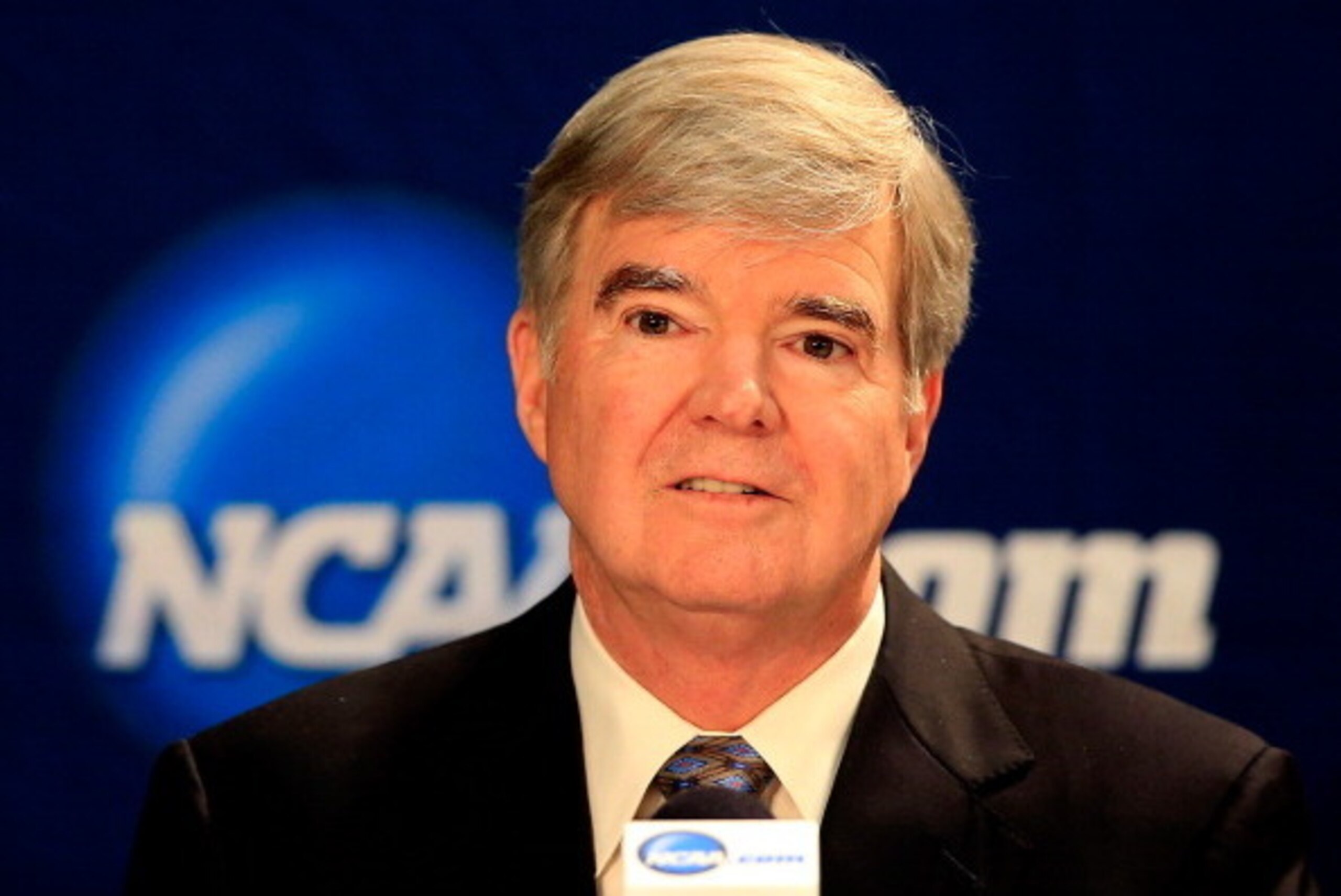 ARLINGTON, TX - APRIL 06:  NCAA President Mark Emmert speaks to the media during a press conference at AT&T Stadium on April 6, 2014 in Arlington, Texas.  (Photo by Jamie Squire/Getty Images)