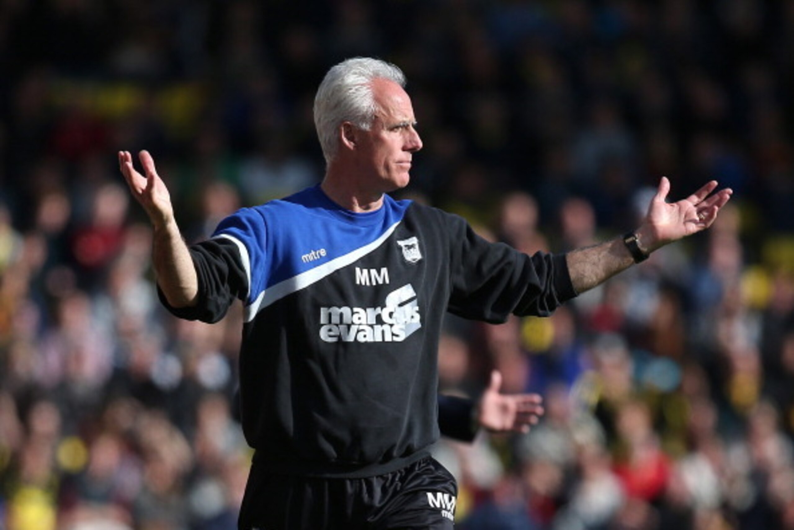 WATFORD, ENGLAND - APRIL 19: Ipswich manager Mick McCarthy gestures on the touch line during the Sky Bet Championship match between Watford and Ipswich Town at Vicarage Road on April 19, 2014 in Watford, England. (Photo by Charlie Crowhurst/Getty Images)