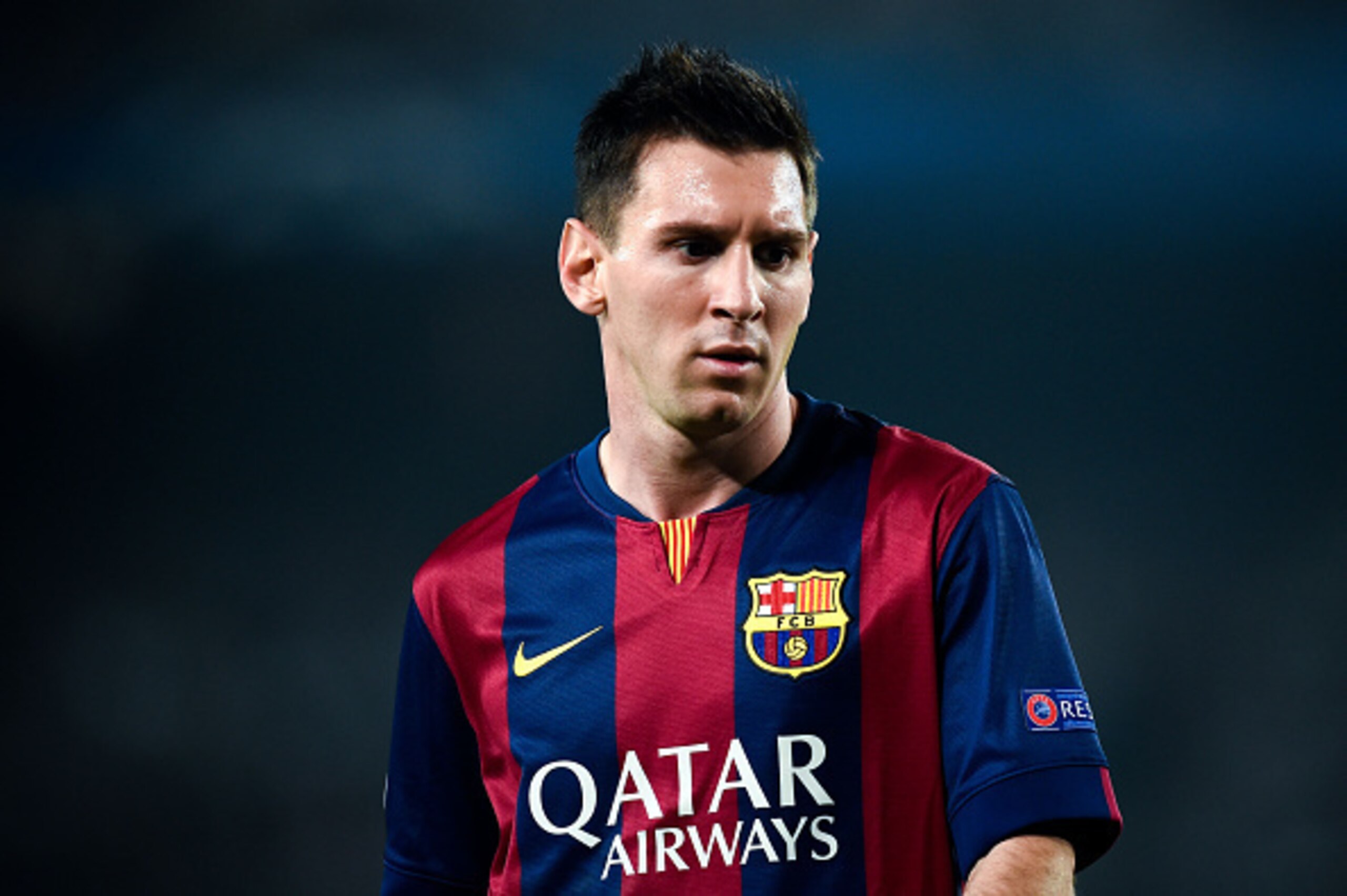 BARCELONA, SPAIN - OCTOBER 21:  Lionel Messi of FC Barcelona looks on during a UEFA Champions League Group F match between FC Barcelona and AFC Ajax at the Camp Nou Stadium on October 21, 2014 in Barcelona, Spain.  (Photo by David Ramos/Getty Images)