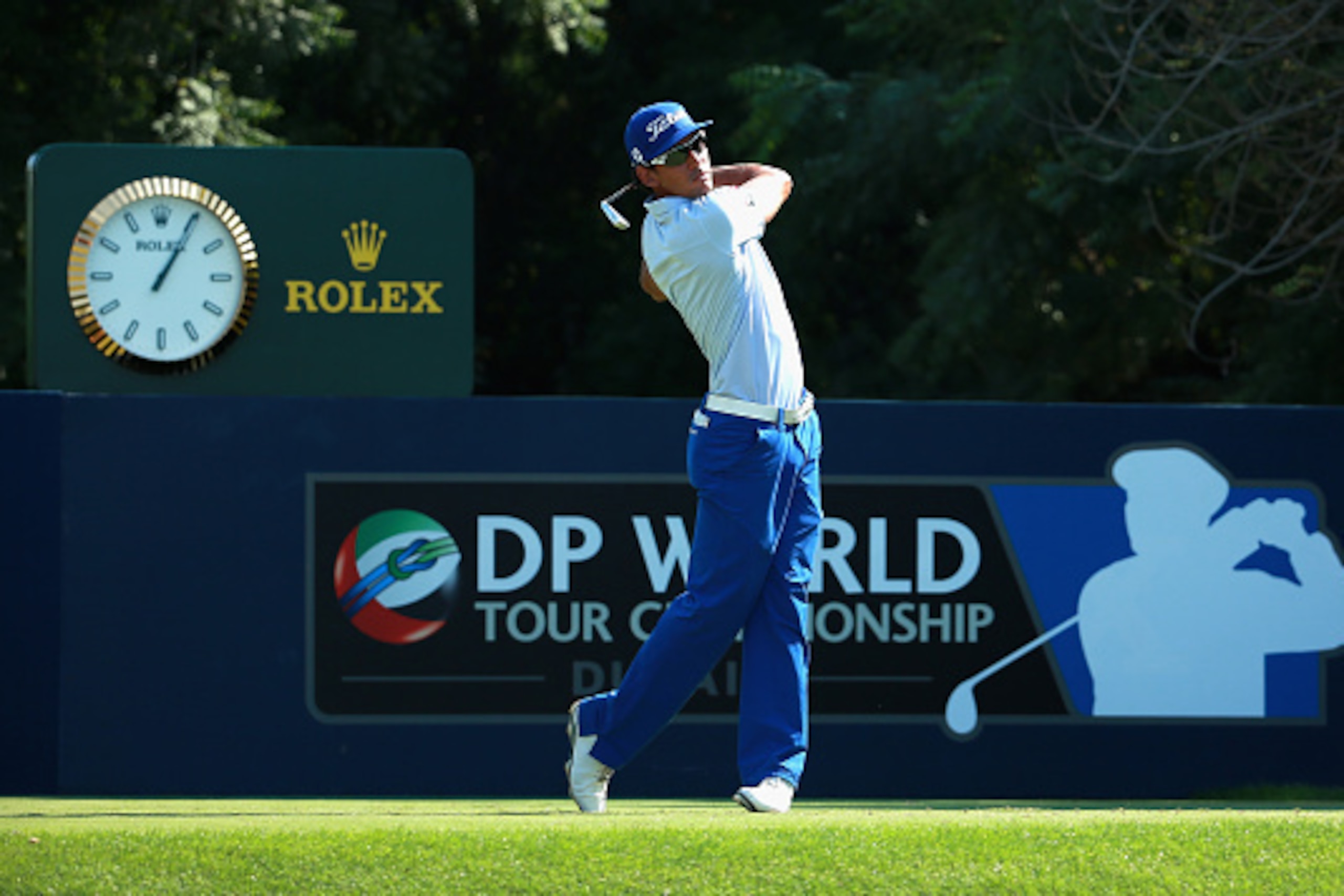 DUBAI, UNITED ARAB EMIRATES - NOVEMBER 22:  Rafa Cabrera-Bello of Spain tees off on the fourth hole during the third round of the DP World Tour Championship at Jumeirah Golf Estates on November 22 on November 22, 2014 in Dubai, United Arab Emirates.  (Pho