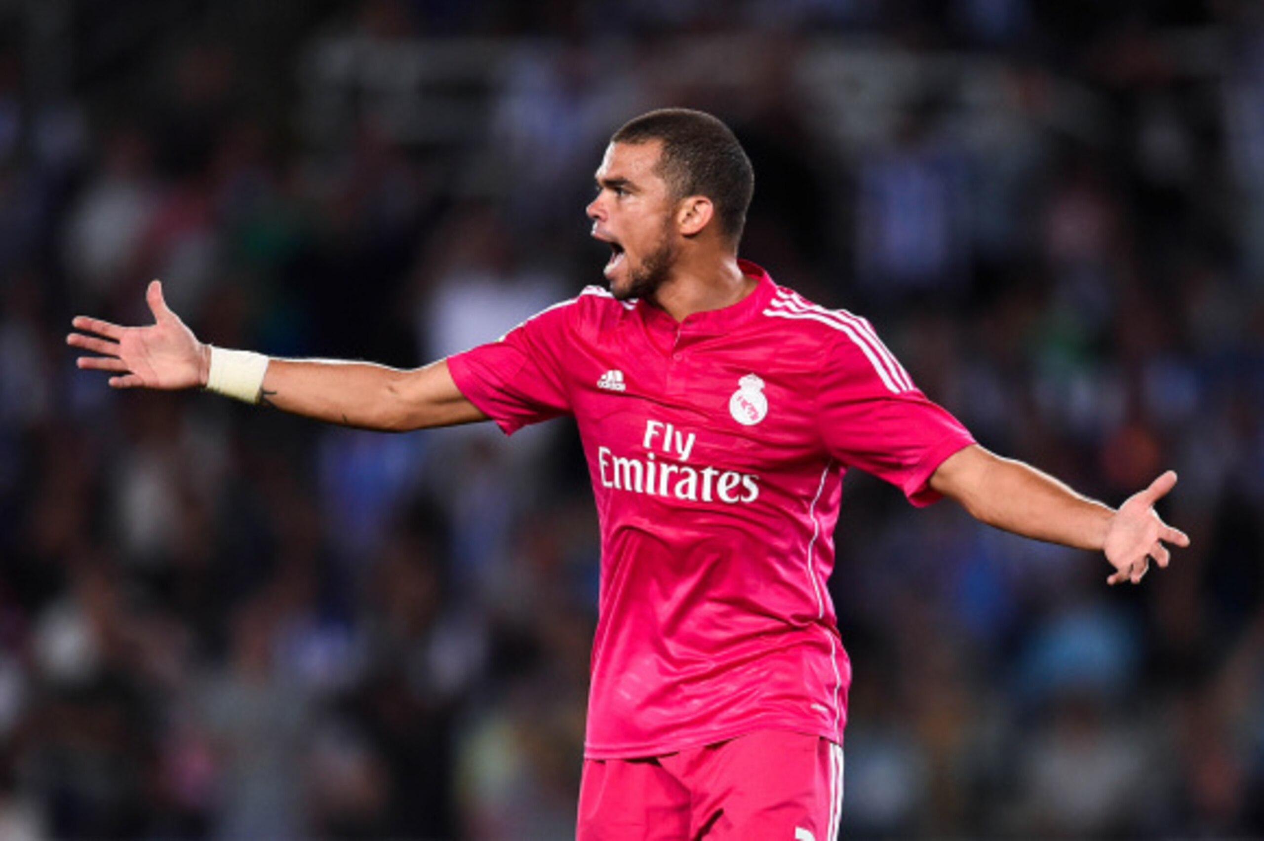 SAN SEBASTIAN, SPAIN - AUGUST 31:  Pepe of Real Madrid CF reacts during the La Liga match between Real Sociedad de Futbol and Real Madrid CF at Estadio Anoeta on August 31, 2014 in San Sebastian, Spain.  (Photo by David Ramos/Getty Images)
