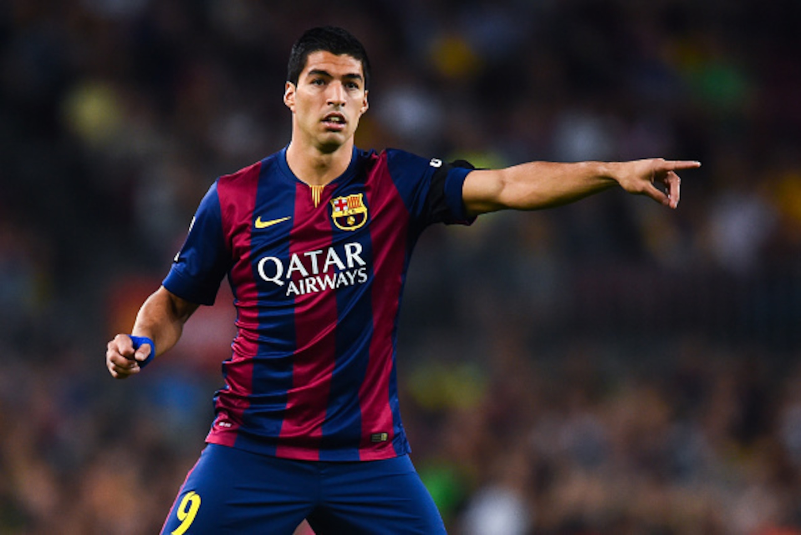 BARCELONA, SPAIN - NOVEMBER 01:  Luis Suarez of FC Barcelona reacts during the La Liga match between FC Barcelona and Celta de Vigo at Camp Nou on November 1, 2014 in Barcelona, Spain.  (Photo by David Ramos/Getty Images)