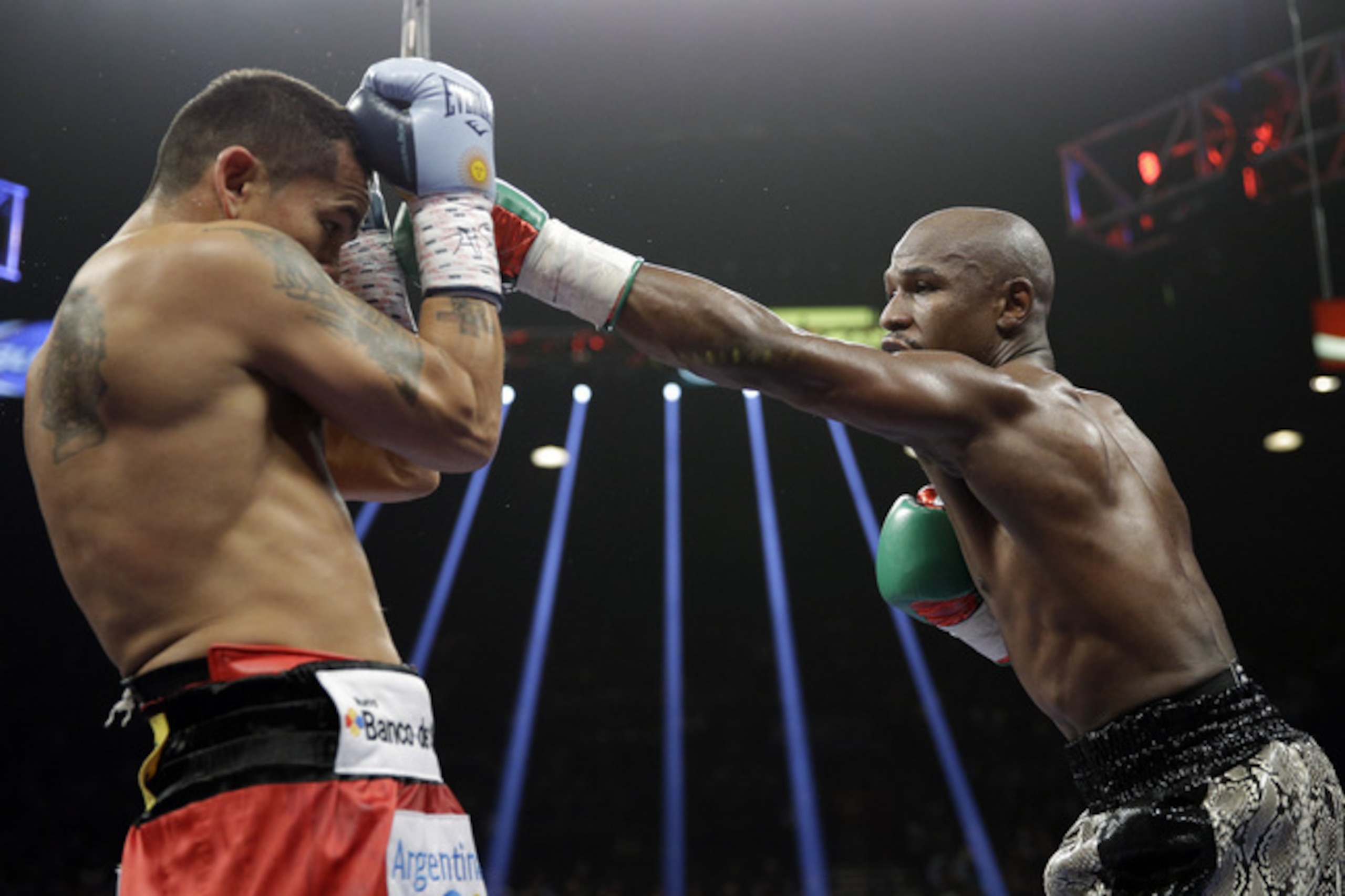 Mayweather would try to keep Pacquiao off him with his jab. Mayweather would try to keep Pacquiao off him with his jab.