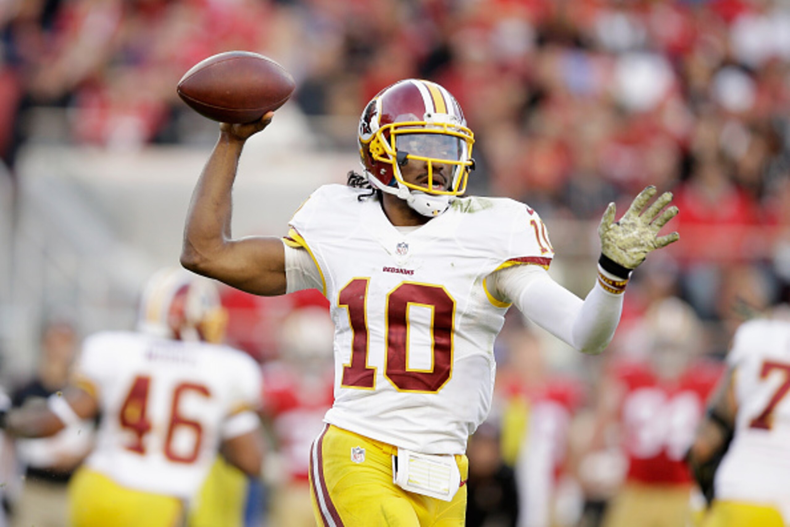 SANTA CLARA, CA - NOVEMBER 23:  Robert Griffin III #10 of the Washington Redskins throws the ball against the San Francisco 49ers at Levi's Stadium on November 23, 2014 in Santa Clara, California.  (Photo by Ezra Shaw/Getty Images)