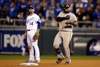 KANSAS CITY, MO - OCTOBER 29:  Pablo Sandoval #48 of the San Francisco Giants reacts against the Kansas City Royals during Game Seven of the 2014 World Series at Kauffman Stadium on October 29, 2014 in Kansas City, Missouri.  (Photo by Ezra Shaw/Getty Ima