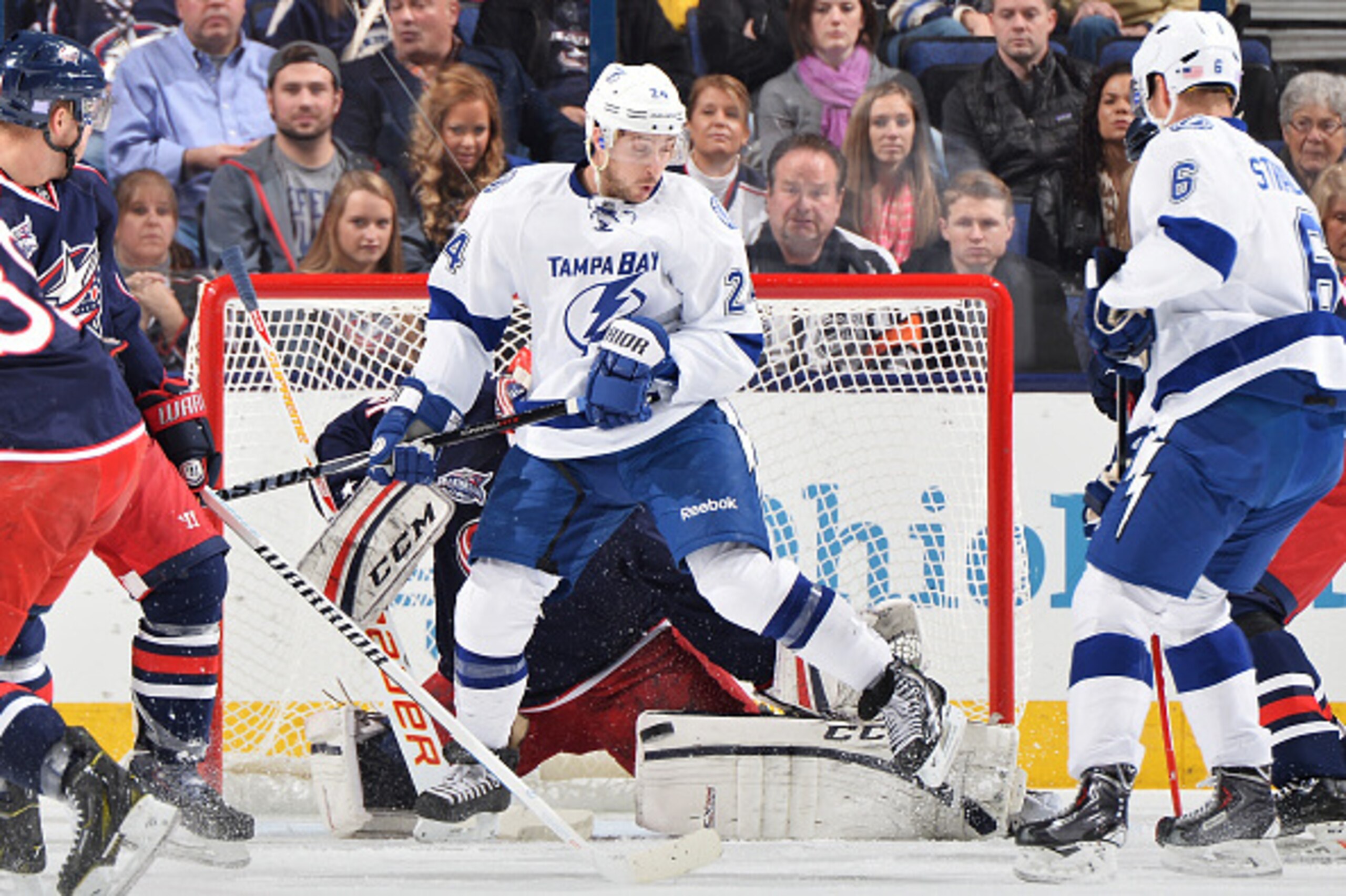 COLUMBUS, OH - NOVEMBER 8: Ryan Callahan #24 of the Tampa Bay Lightning screens goaltender Anton Forsberg #31 of the Columbus Blue Jackets in the first period as Anton Stralman #6 of the Tampa Bay Lightning moves in to score on the rebound on November 8 COLUMBUS, OH - NOVEMBER 8: Ryan Callahan #24 of the Tampa Bay Lightning screens goaltender Anton Forsberg #31 of the Columbus Blue Jackets in the first period as Anton Stralman #6 of the Tampa Bay Lightning moves in to score on the rebound on November 8