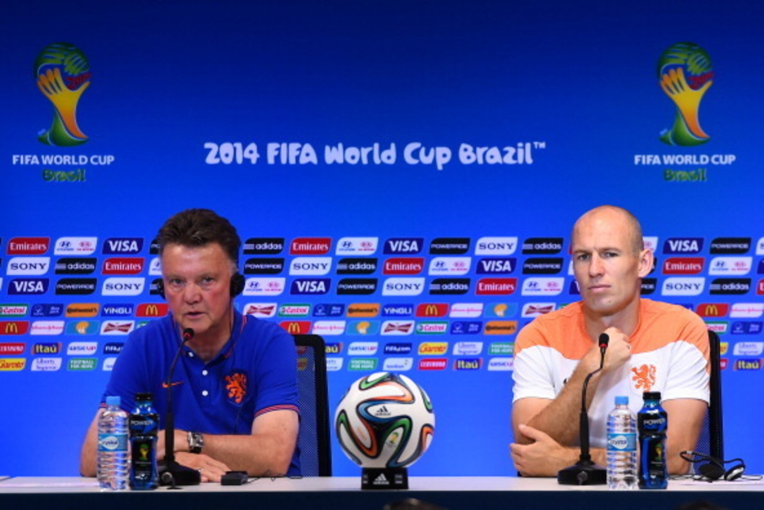 SALVADOR, BRAZIL - JUNE 12:  Head Coach Louis Van Gaal and Arjen Robben of Netherlands face the media during the Netherlands press conference before the 2014 FIFA Word Cup Group B match between Spain and Netherlands at the Arena Fonte Nova on June 12, 201