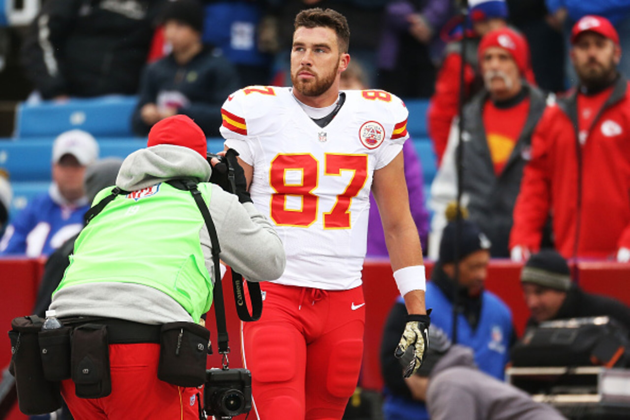 ORCHARD PARK, NY - NOVEMBER 09: Travis Kelce #87 of the Kansas City Chiefs warms up before the first half against the Buffalo Bills at Ralph Wilson Stadium on November 9, 2014 in Orchard Park, New York. (Photo by Tom Szczerbowski/Getty Images) ORCHARD PARK, NY - NOVEMBER 09: Travis Kelce #87 of the Kansas City Chiefs warms up before the first half against the Buffalo Bills at Ralph Wilson Stadium on November 9, 2014 in Orchard Park, New York. (Photo by Tom Szczerbowski/Getty Images)