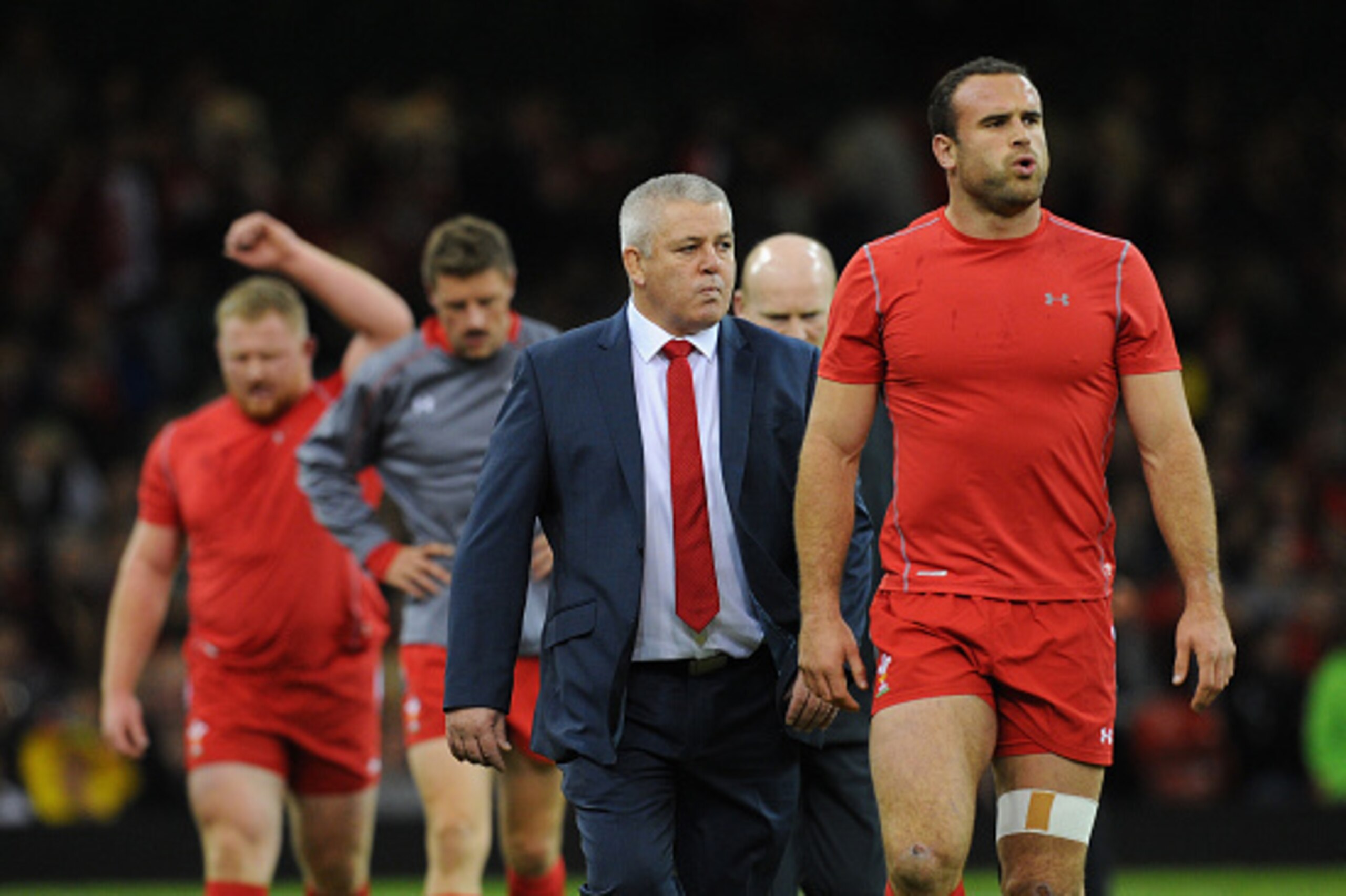 CARDIFF, WALES - NOVEMBER 15:  Wales  coach Warren Gatland (c) and player Jamie Roberts (r) look on before the International match between Wales and Fiji at Millennium Stadium on November 15, 2014 in Cardiff, Wales.  (Photo by Stu Forster/Getty Images)