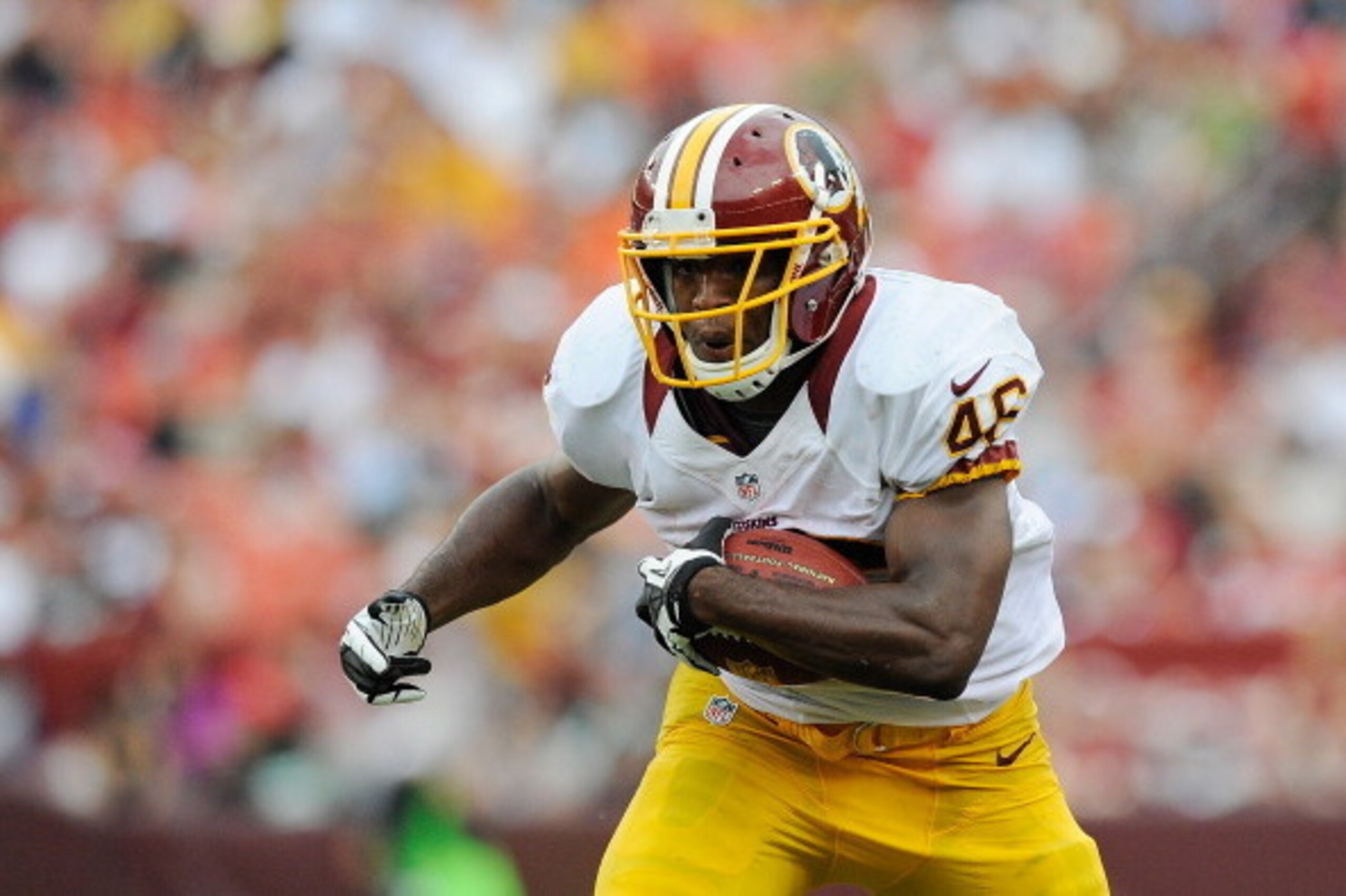 LANDOVER, MD - AUGUST 25:   Alfred Morris #46 of the Washington Redskins runs the ball against the Indianapolis Colts during a preseason game at FedExField on August 25, 2012 in Landover, Maryland.  (Photo by Patrick McDermott/Getty Images)