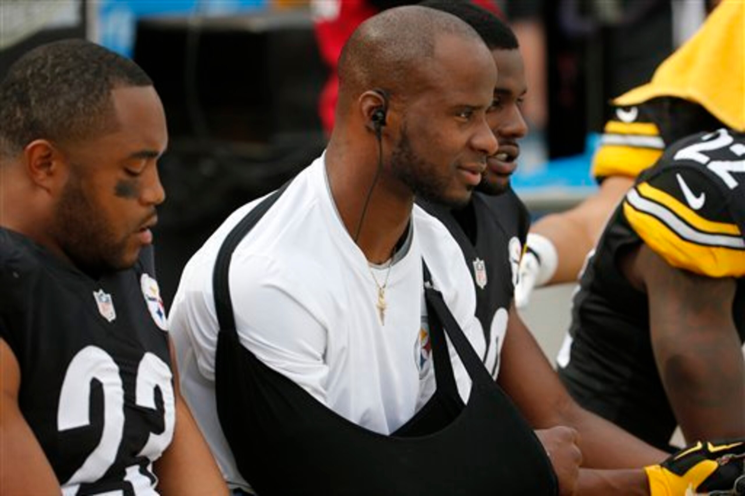 Ike Taylor is expected to return to the lineup on Sunday.
