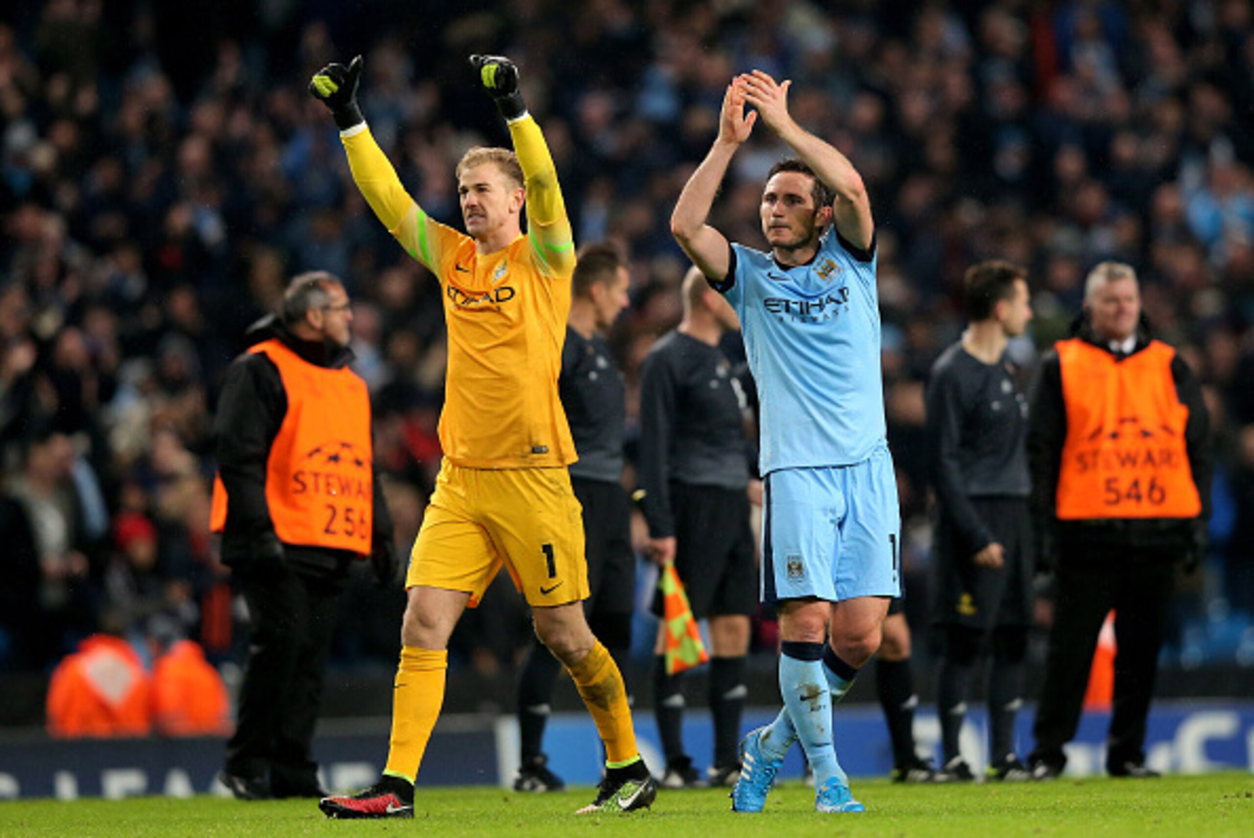 MANCHESTER, ENGLAND - NOVEMBER 25: Joe Hart of Manchester City and Frank Lampard of Manchester City applaud the fans following their 3-2 victory during the UEFA Champions League Group E match between Manchester City and FC Bayern Muenchen at the Etihad S MANCHESTER, ENGLAND - NOVEMBER 25: Joe Hart of Manchester City and Frank Lampard of Manchester City applaud the fans following their 3-2 victory during the UEFA Champions League Group E match between Manchester City and FC Bayern Muenchen at the Etihad S